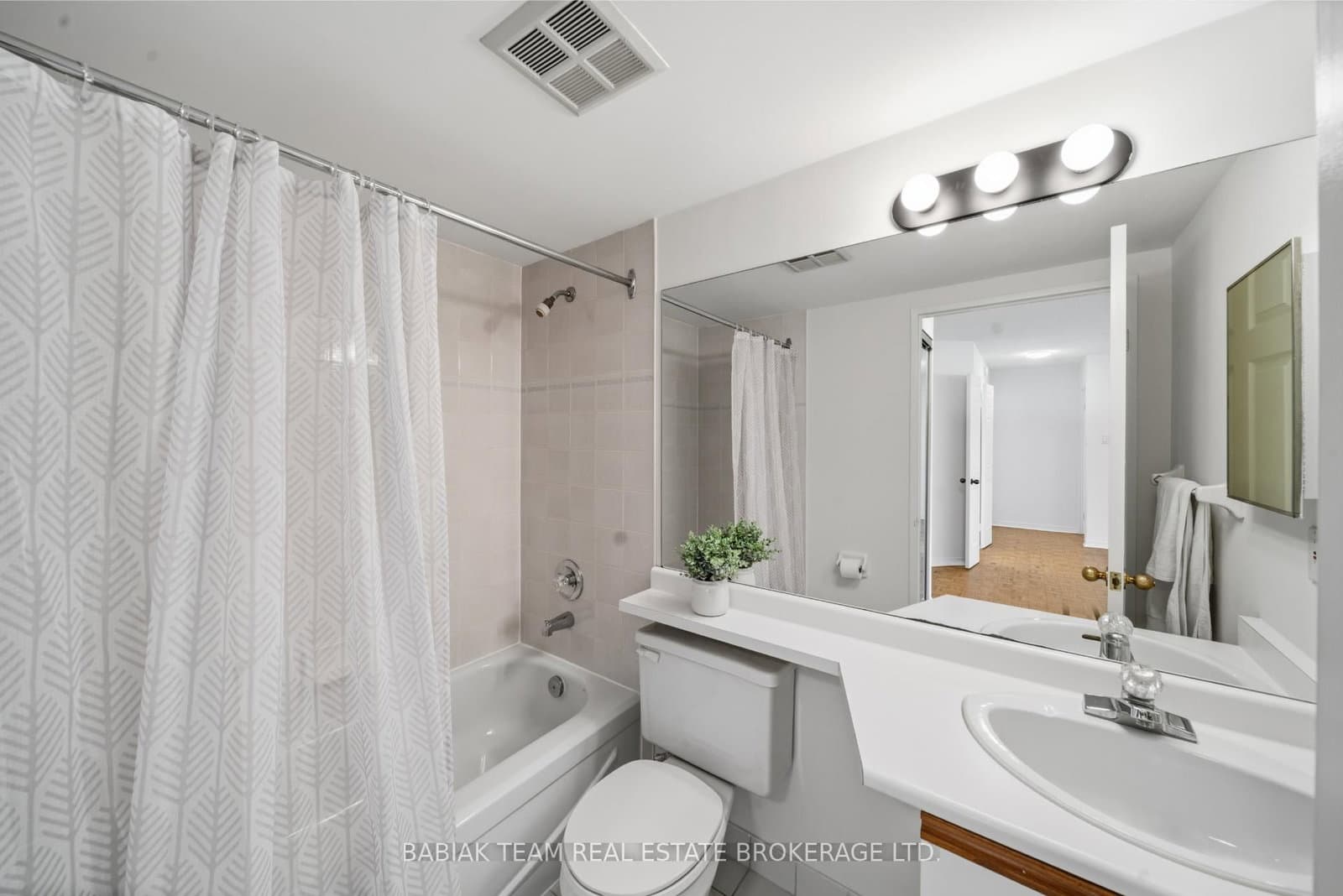 6 Humberline Drive, Unit 202 thumbnail 29