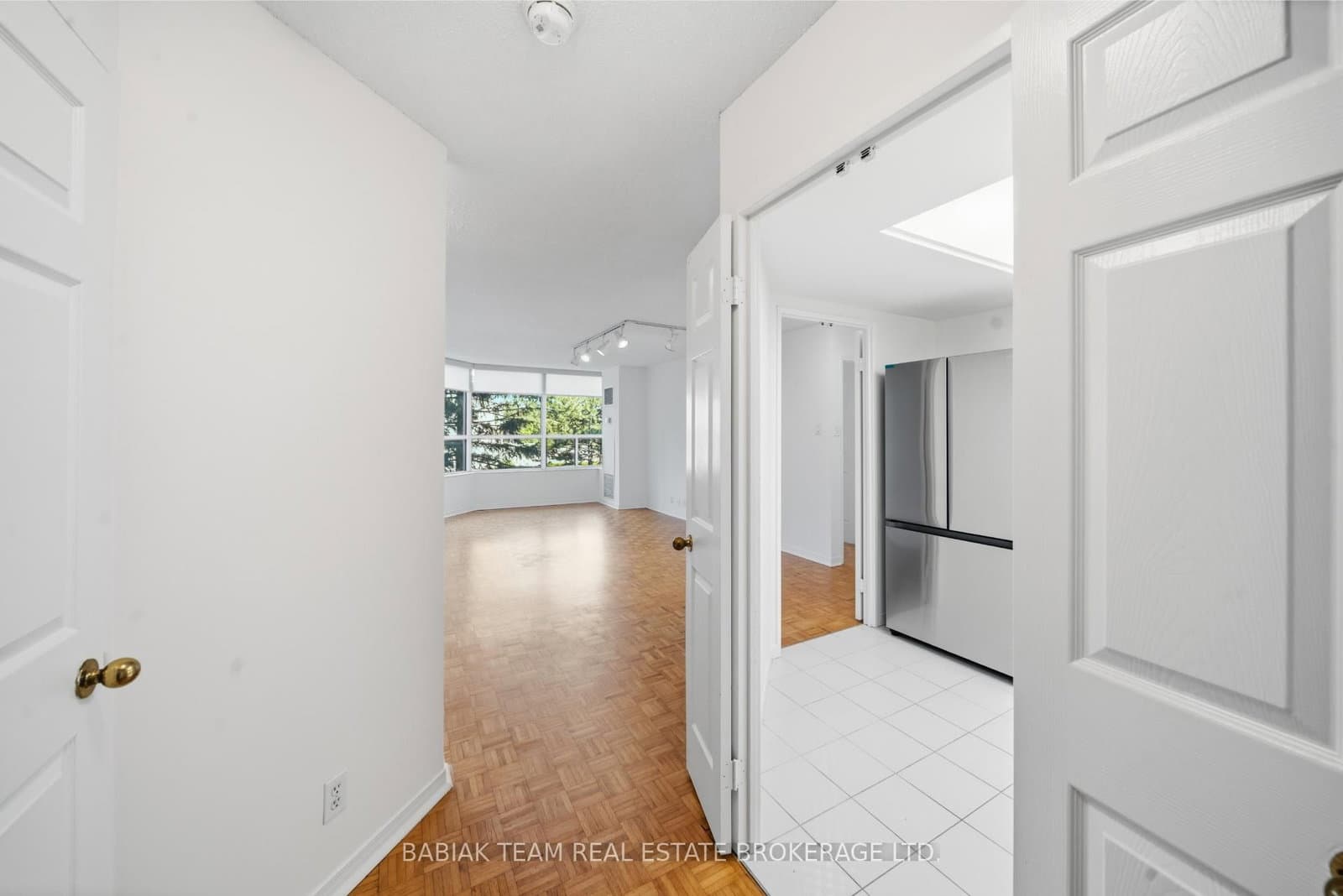6 Humberline Drive, Unit 202 thumbnail 6