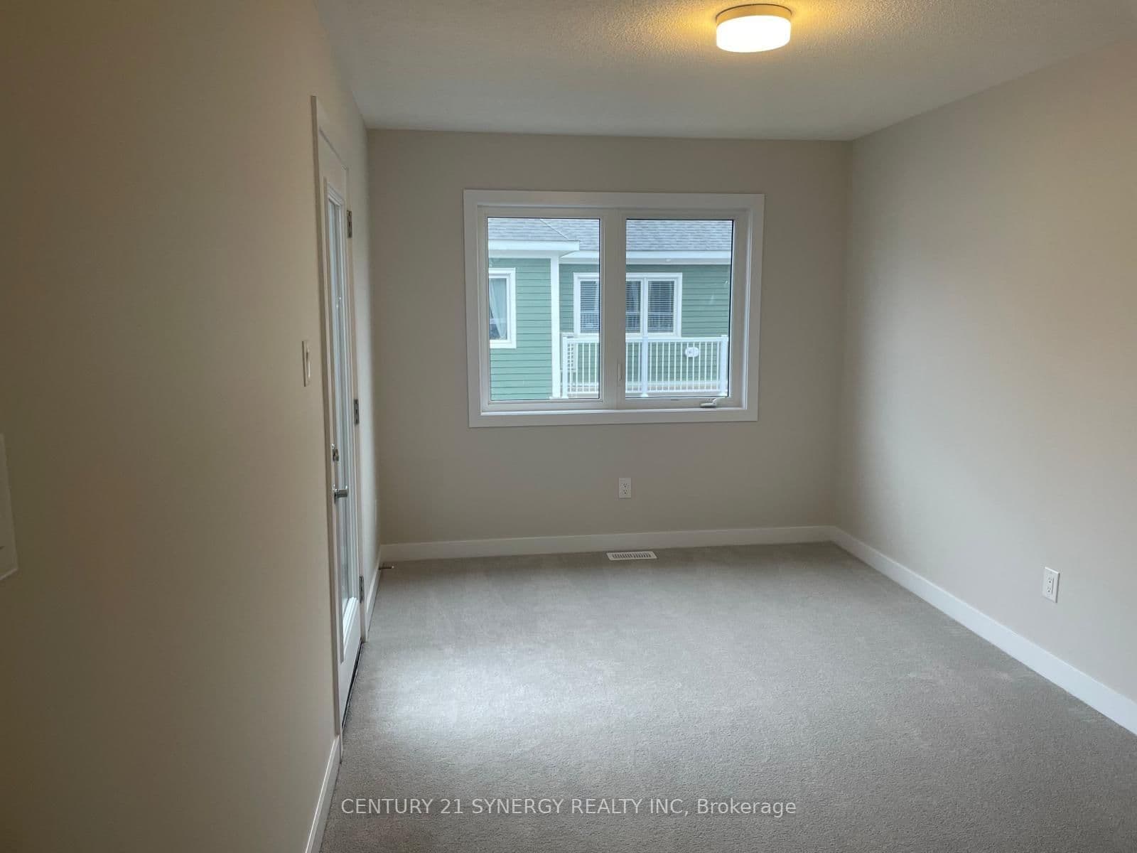 516 Oldenburg Avenue S thumbnail 14