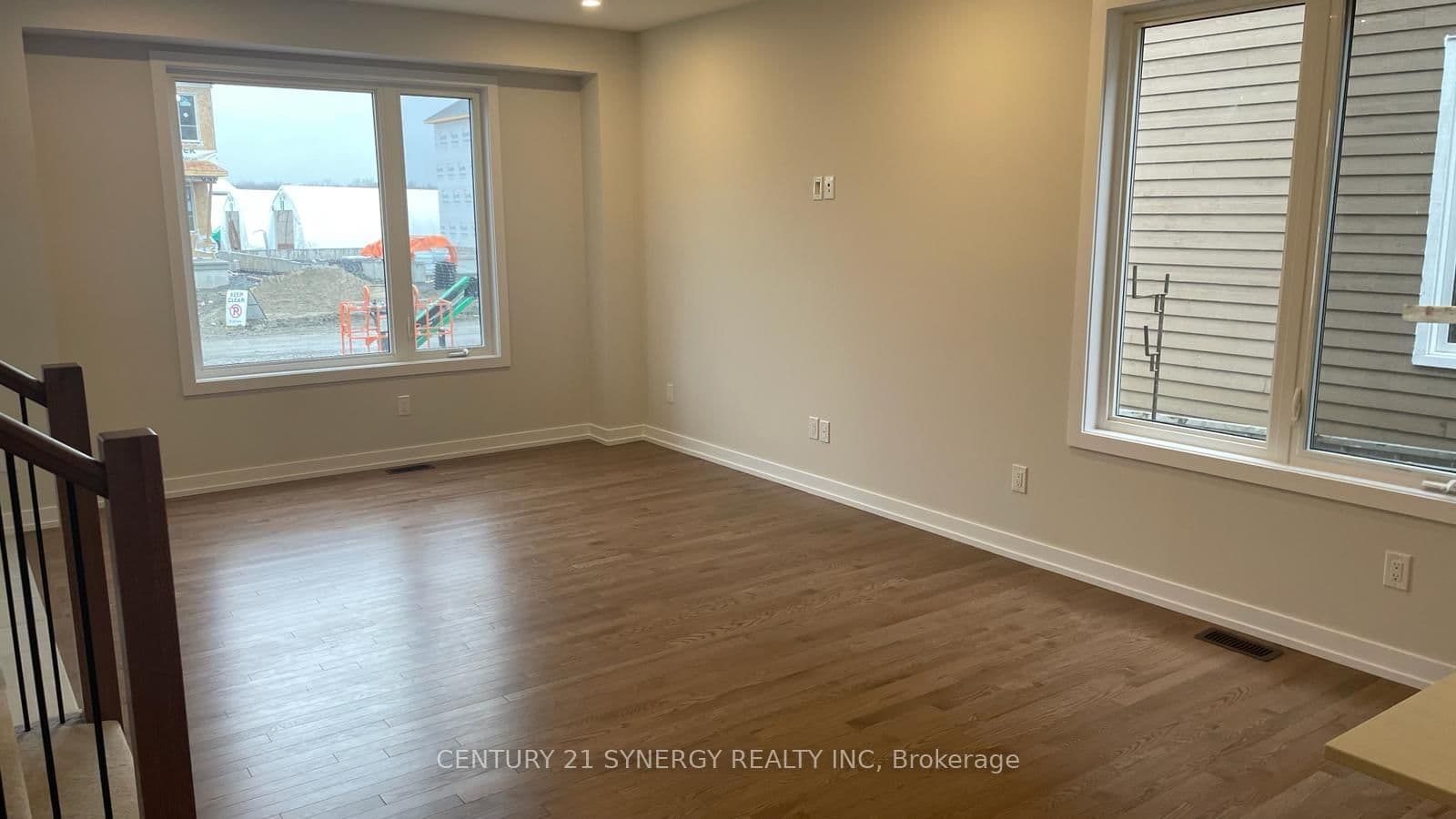 516 Oldenburg Avenue S thumbnail 16