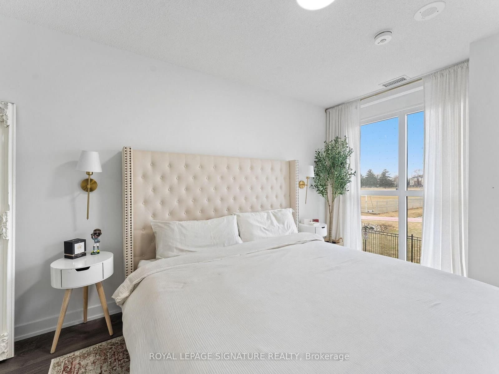 251 Manitoba Street S, Unit 132 thumbnail 23