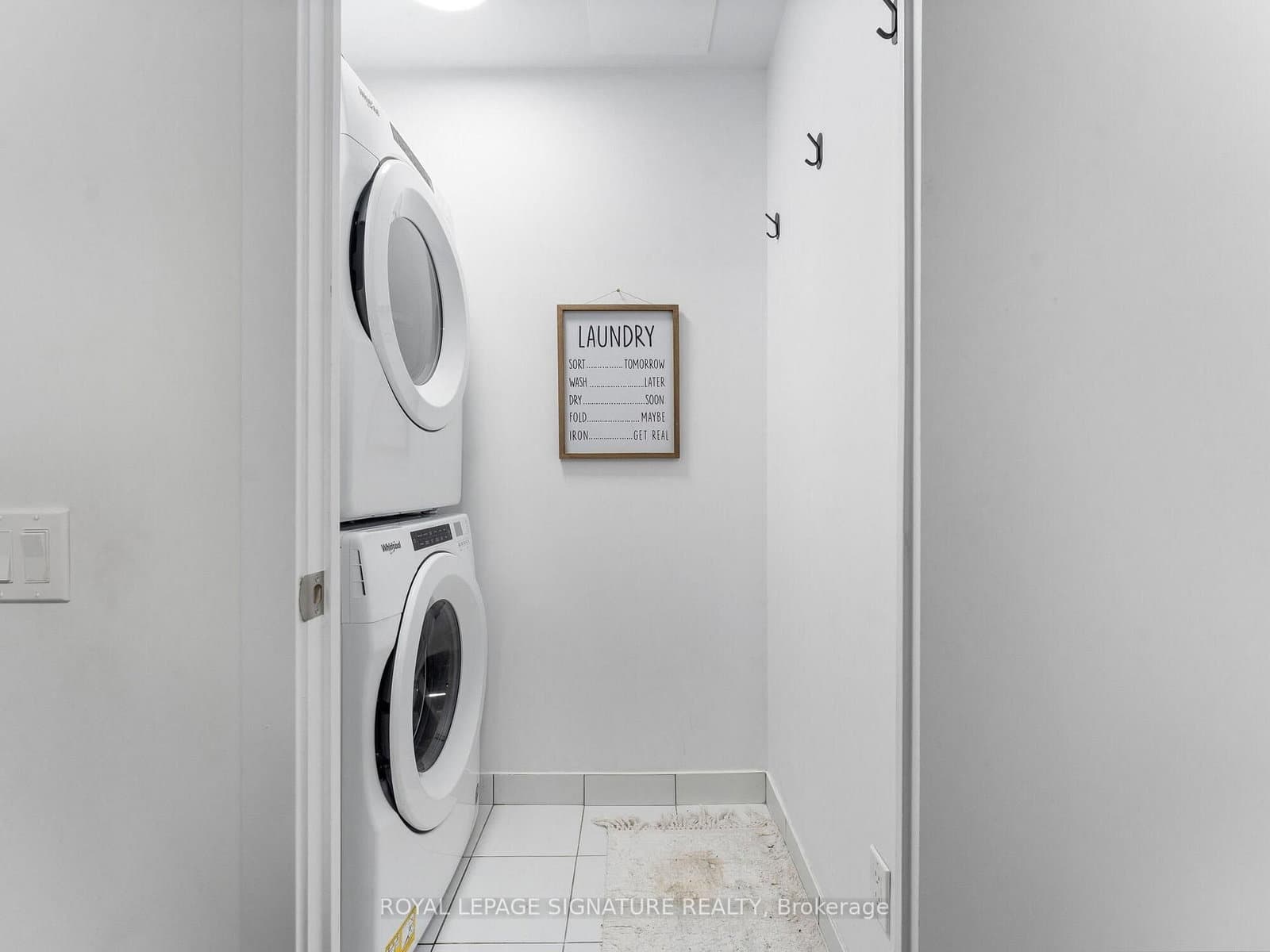 251 Manitoba Street S, Unit 132 thumbnail 27