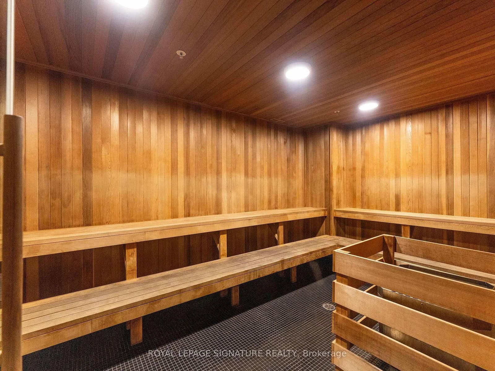 251 Manitoba Street S, Unit 132 thumbnail 35