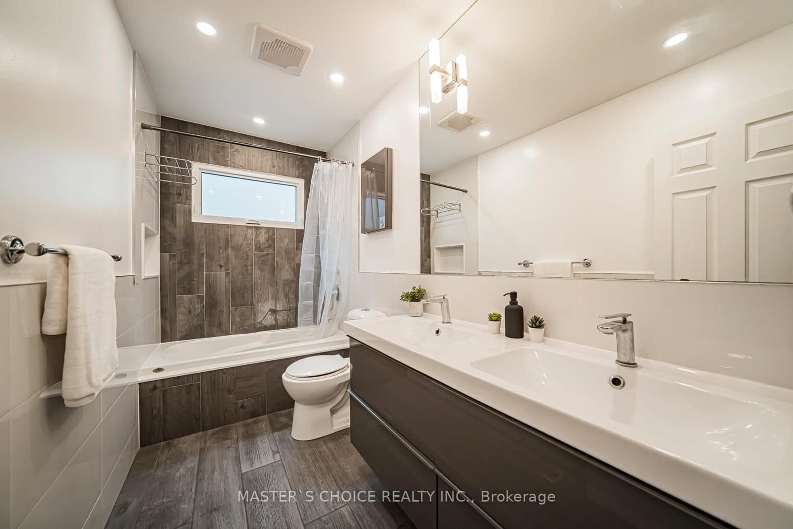 3294 Rhonda Valley Drive thumbnail 22