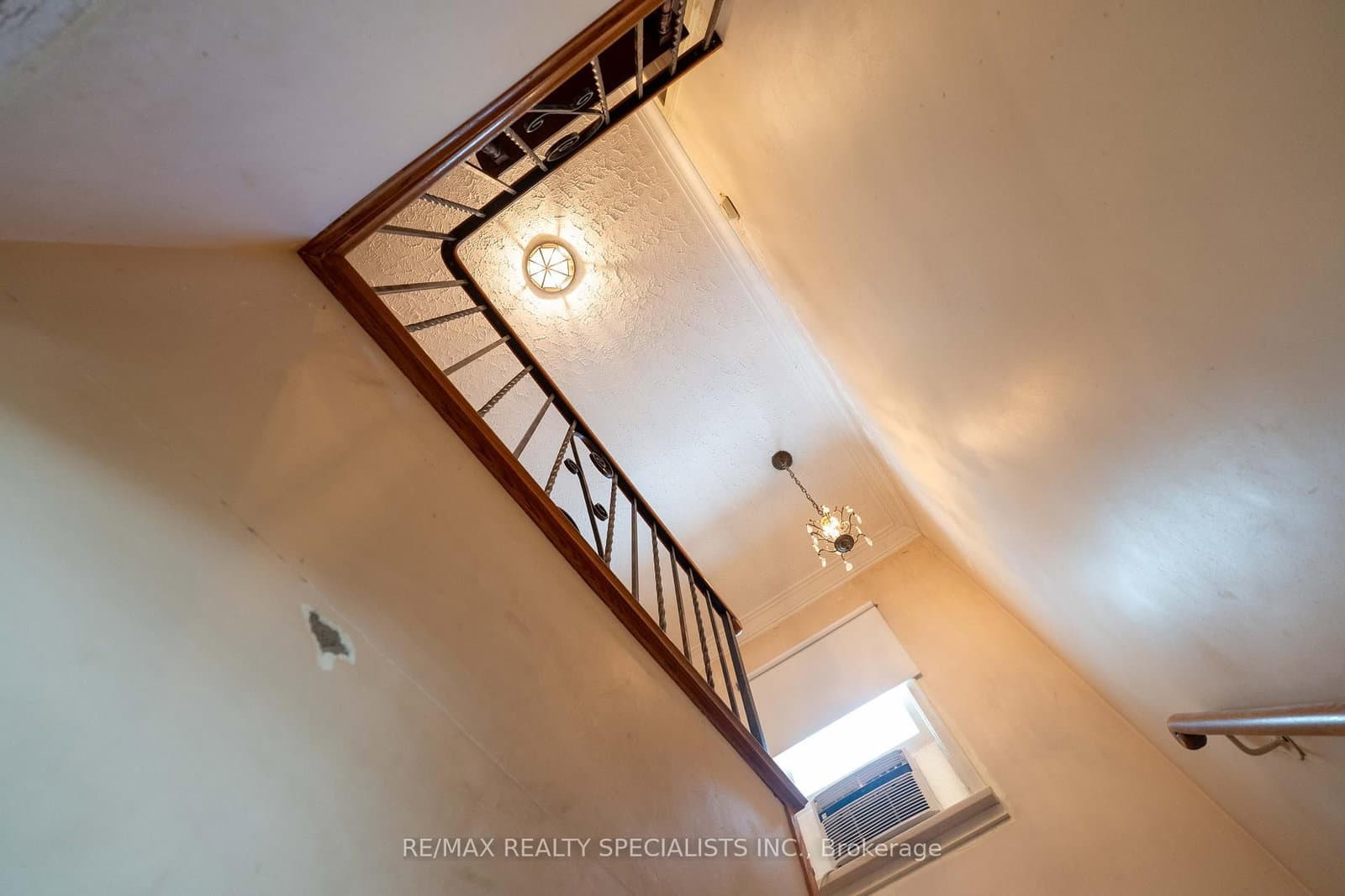 1481 Garnet Avenue thumbnail 28