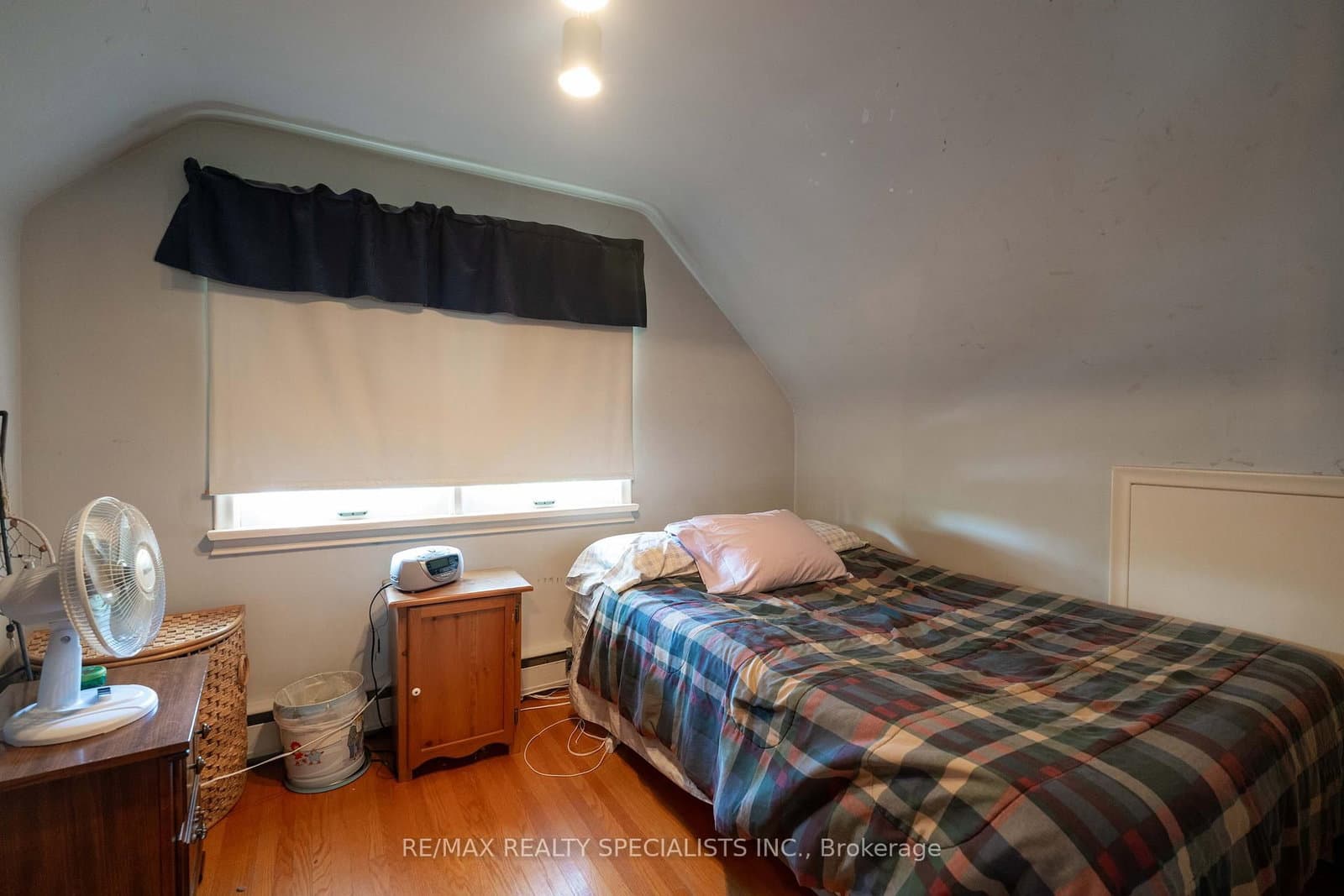 1481 Garnet Avenue thumbnail 30