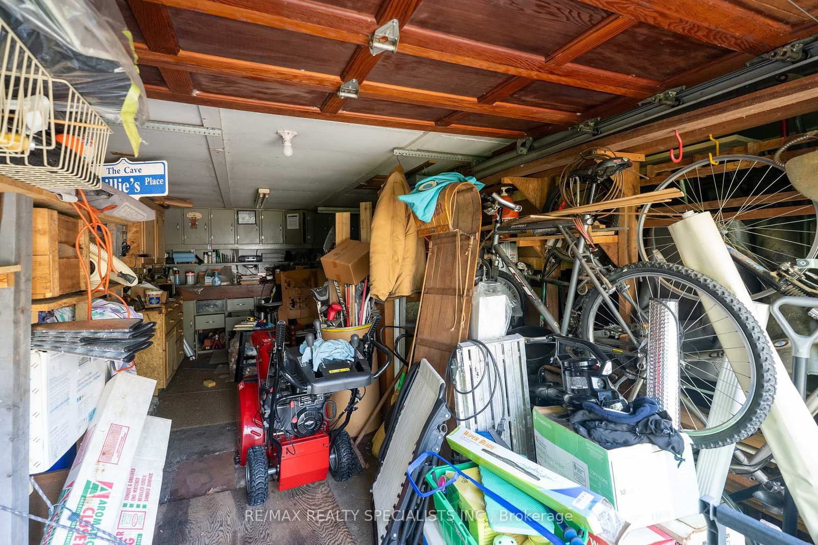 1481 Garnet Avenue thumbnail 41