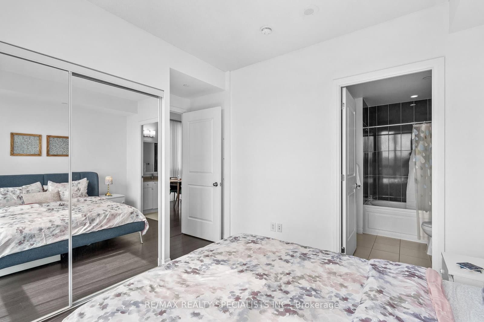 5025 Four Springs Avenue, Unit 509 thumbnail 18