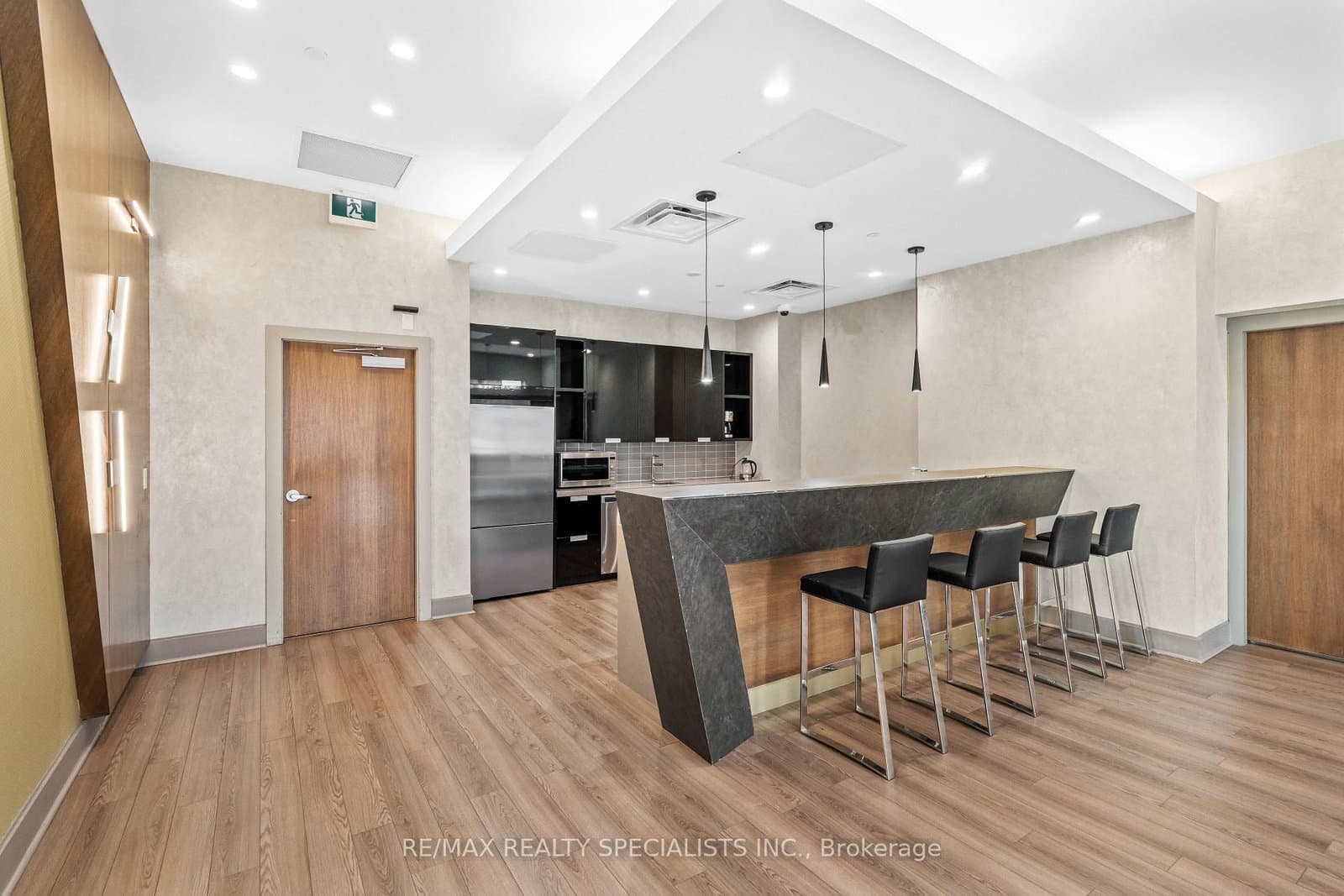 5025 Four Springs Avenue, Unit 509 thumbnail 30