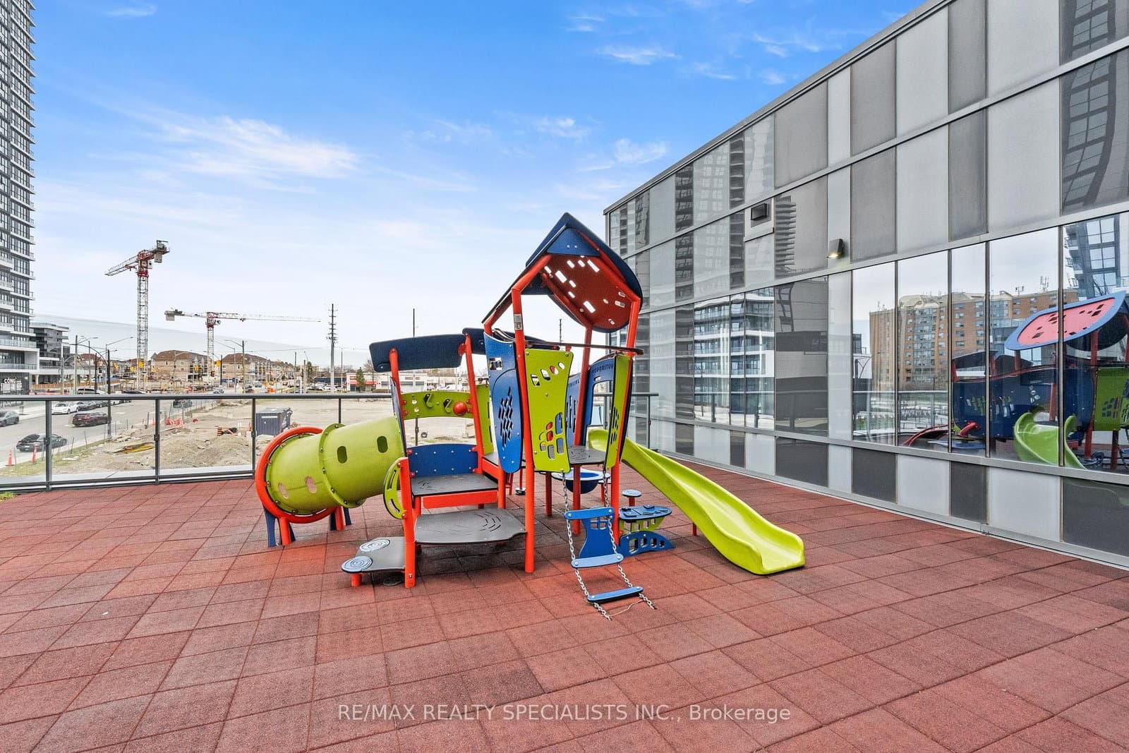 5025 Four Springs Avenue, Unit 509 thumbnail 37
