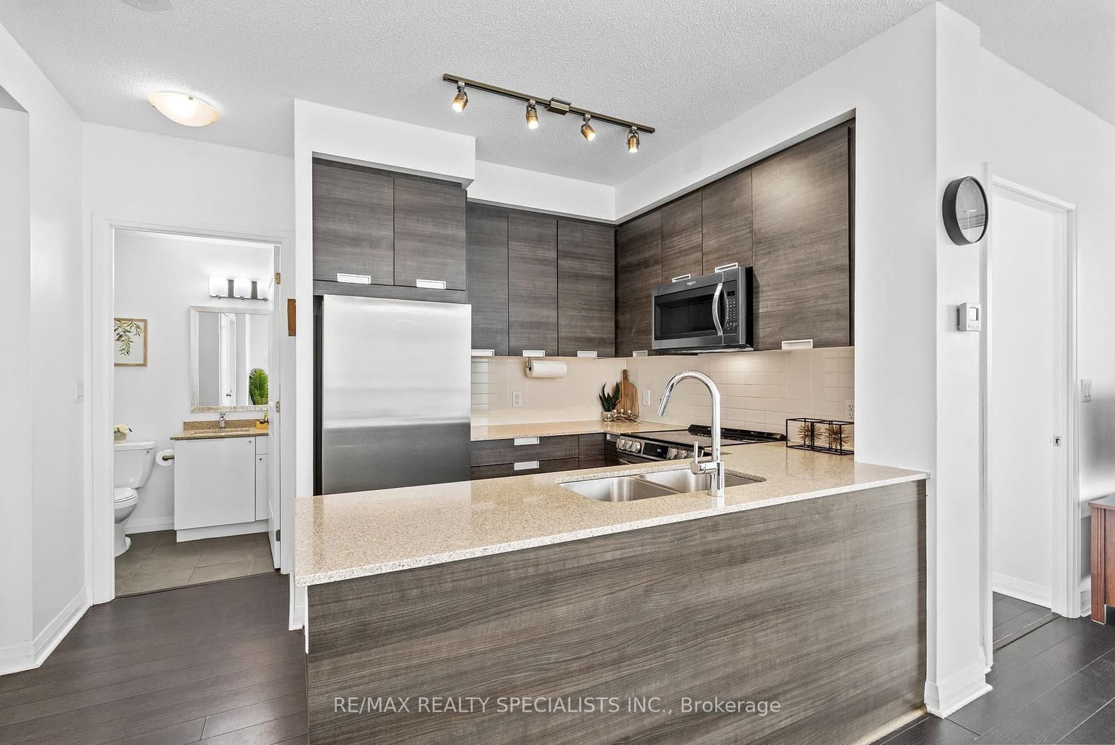 5025 Four Springs Avenue, Unit 509 thumbnail 6