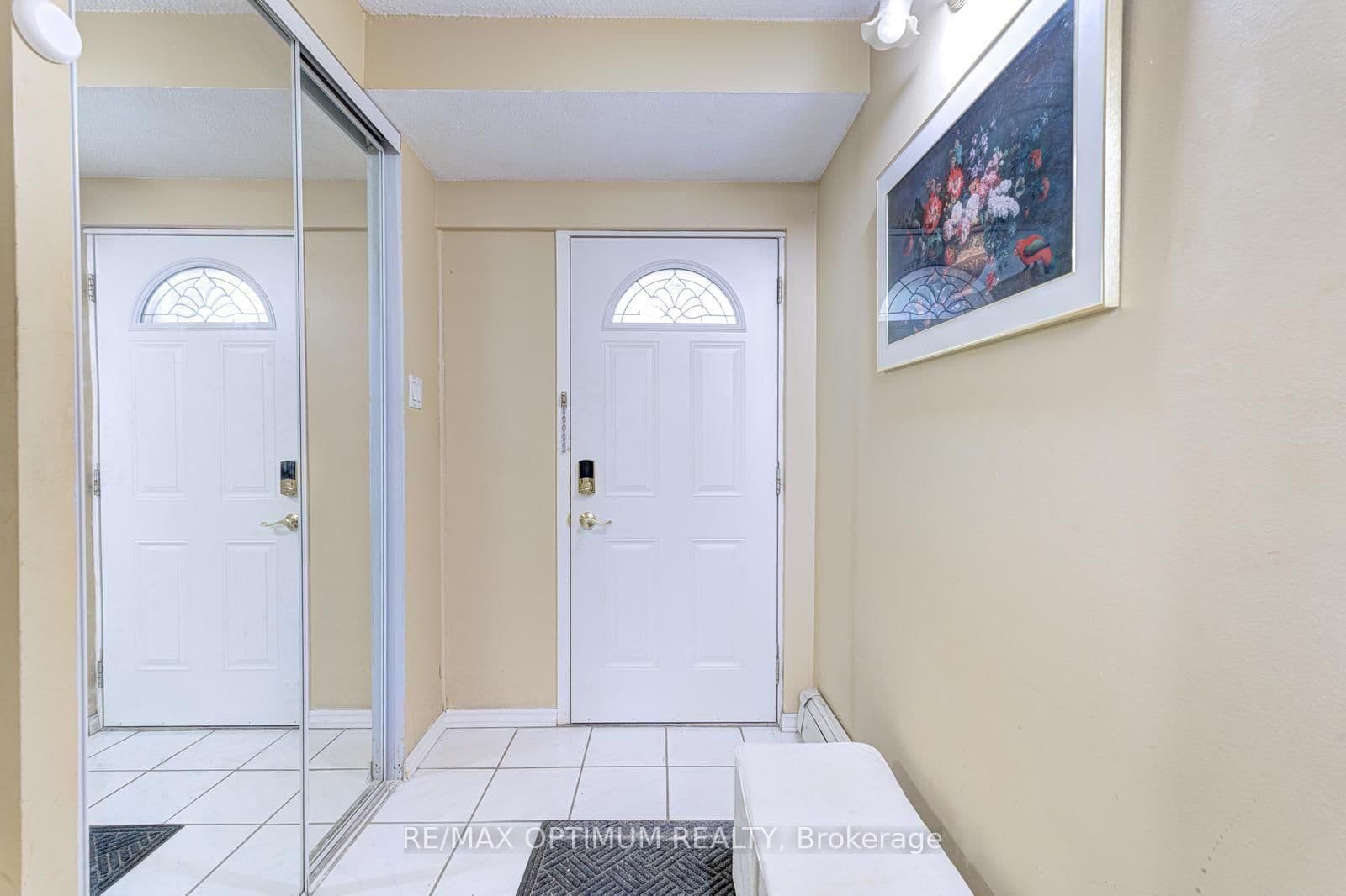 180 Mississauga Valley Boulevard, Unit 152 thumbnail 4