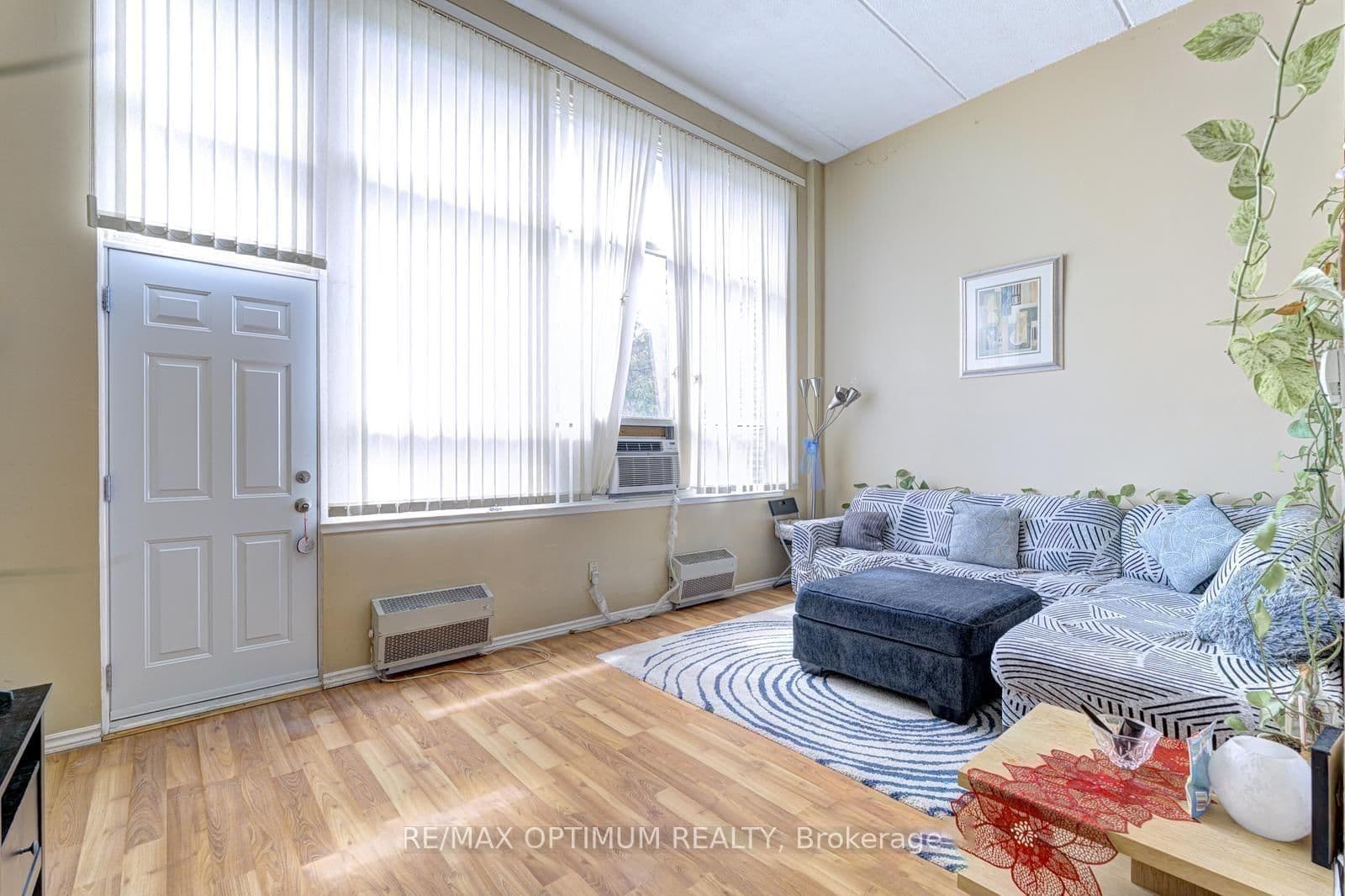 180 Mississauga Valley Boulevard, Unit 152 thumbnail 6
