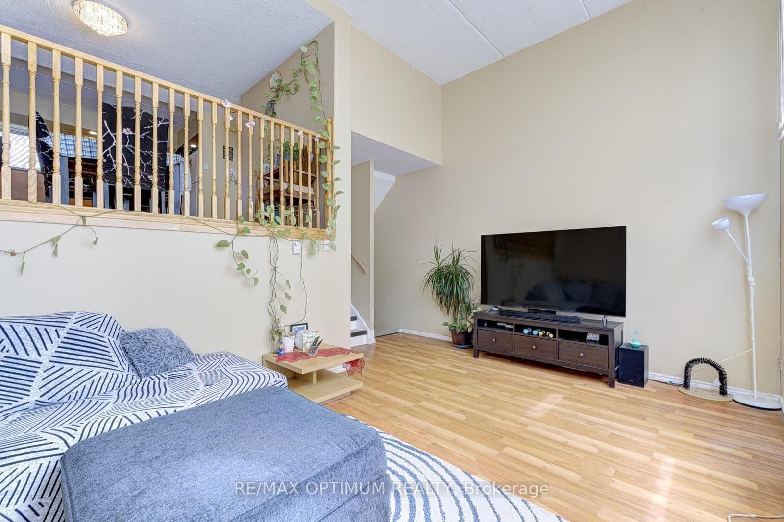 180 Mississauga Valley Boulevard, Unit 152 thumbnail 8