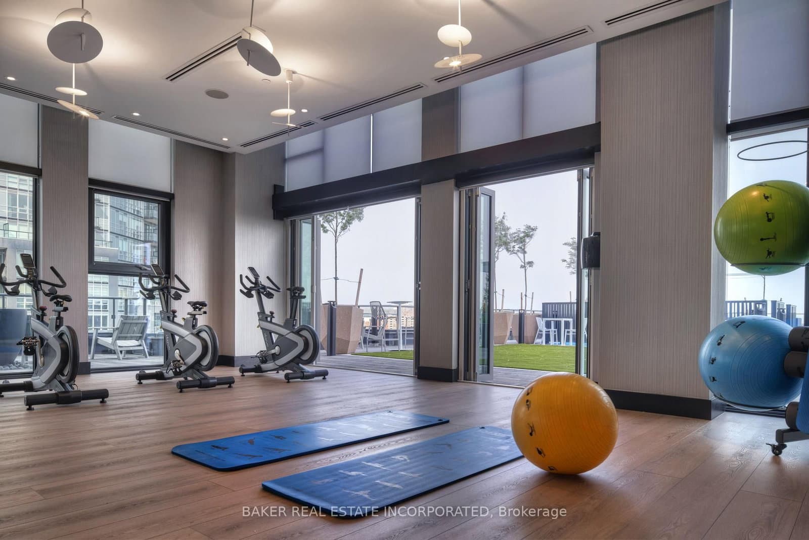 260 Malta Avenue, Unit 312 thumbnail 7