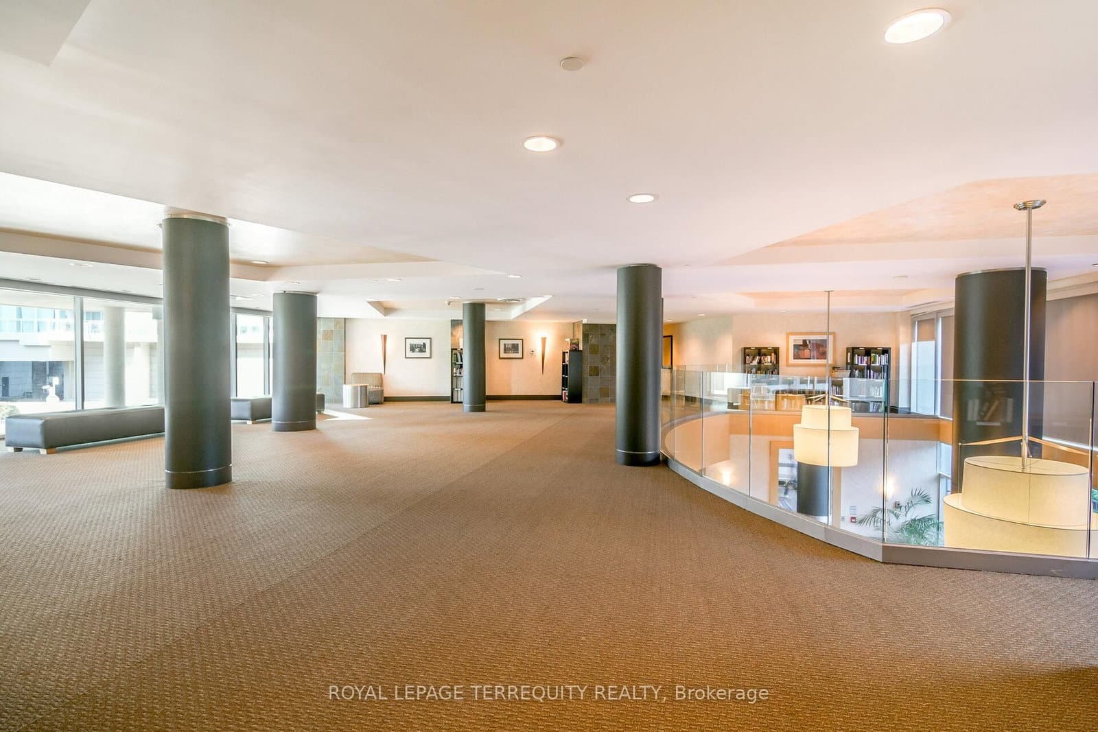5 Marine Parade Drive, Unit 911 thumbnail 29