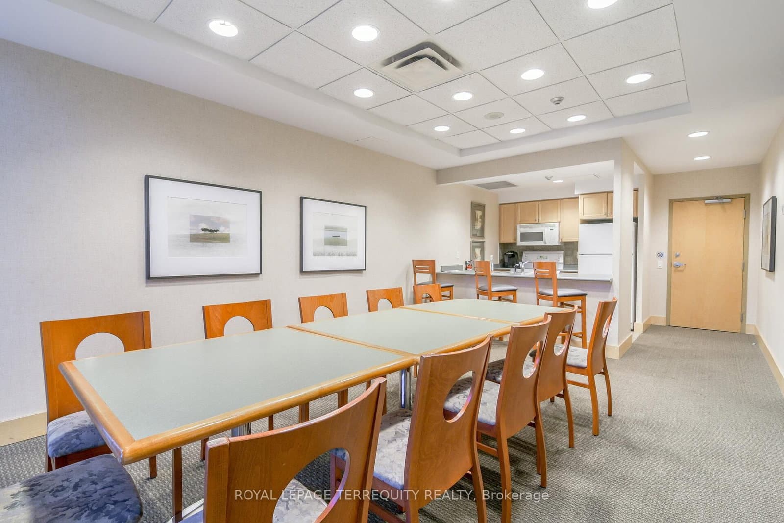 5 Marine Parade Drive, Unit 911 thumbnail 30