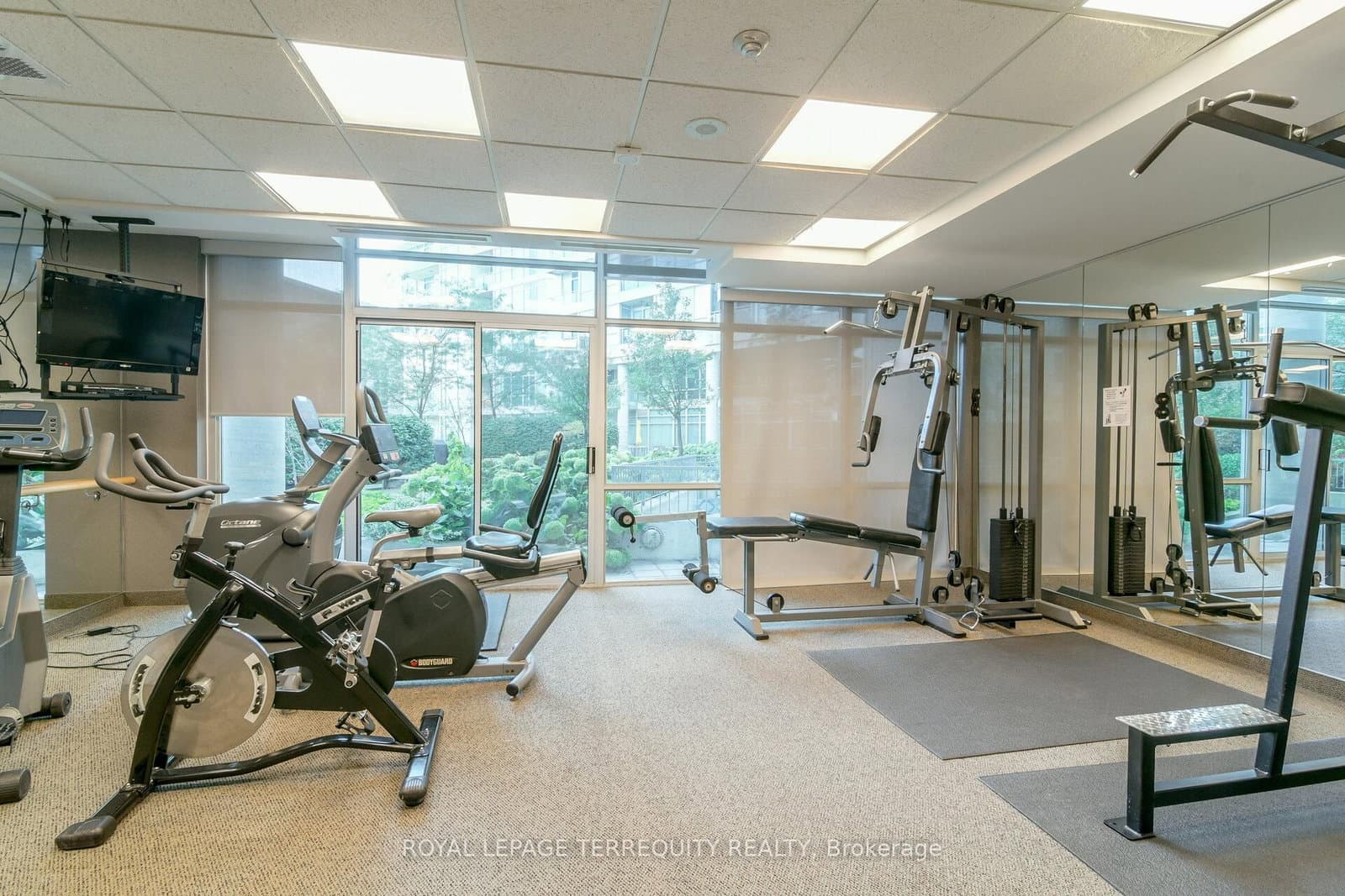 5 Marine Parade Drive, Unit 911 thumbnail 33