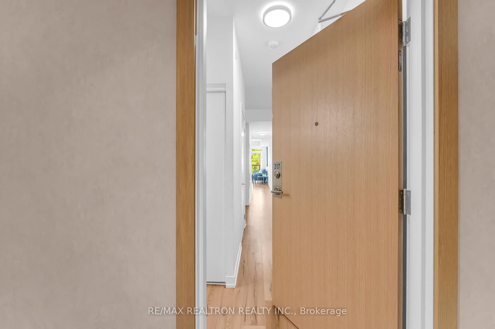 1195 The Queensway, Unit 317 thumbnail 28