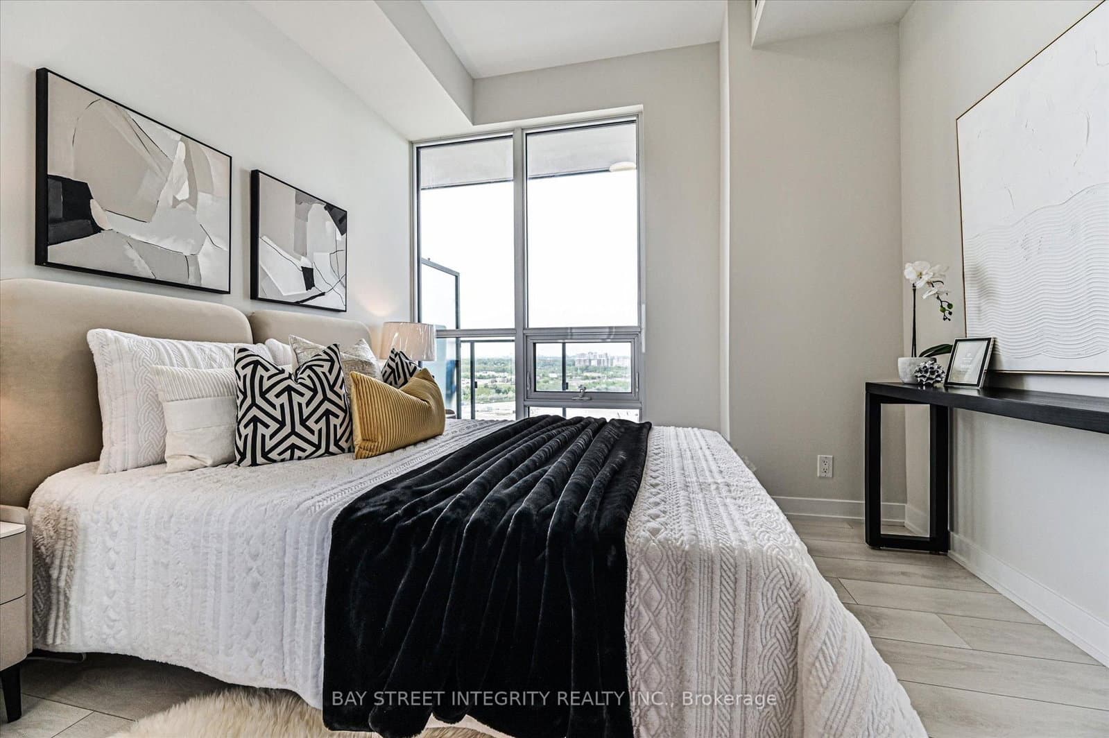 2212 Lake Shore Boulevard W, Unit 2001 thumbnail 15