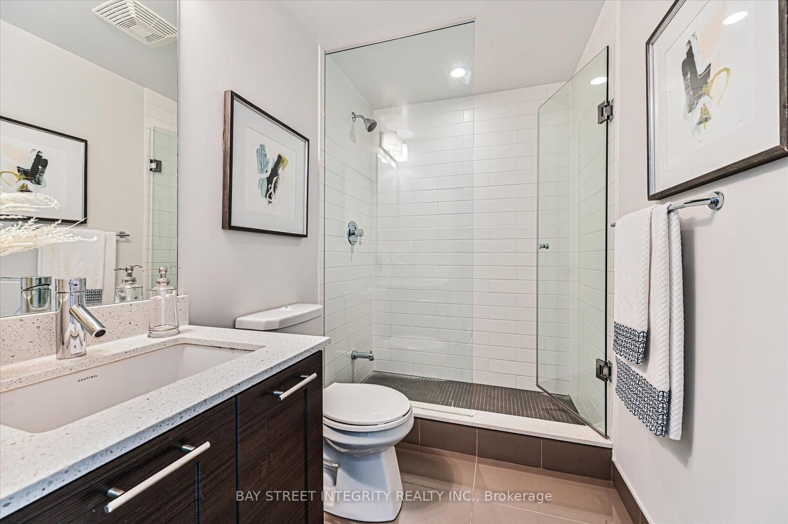 2212 Lake Shore Boulevard W, Unit 2001 thumbnail 19