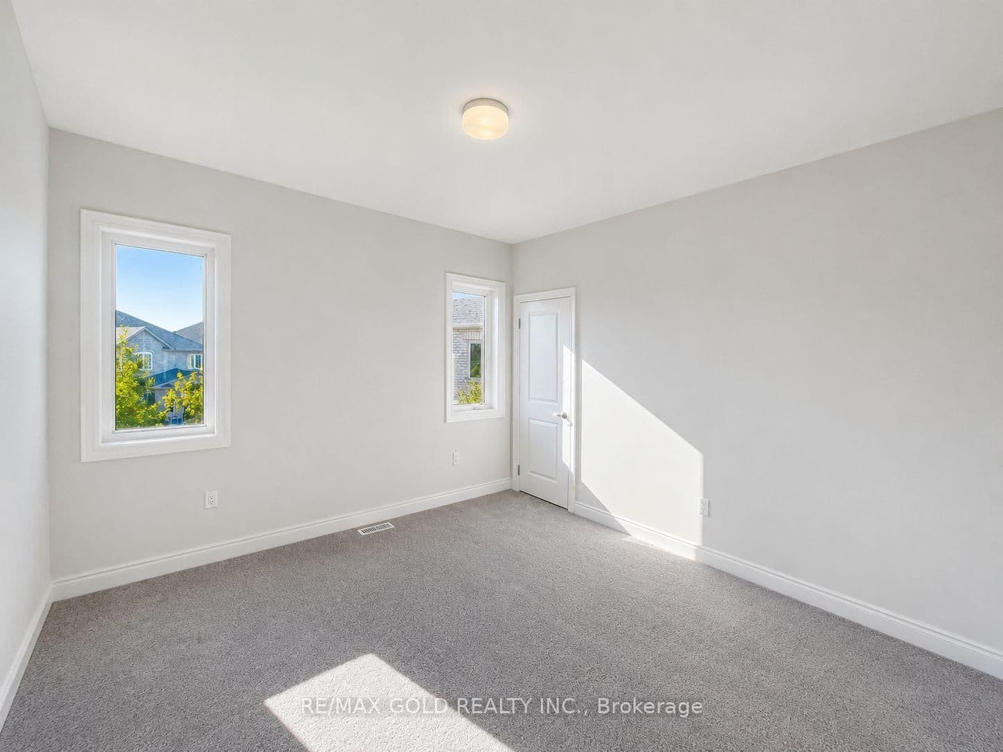 31 Dolomite Drive thumbnail 33