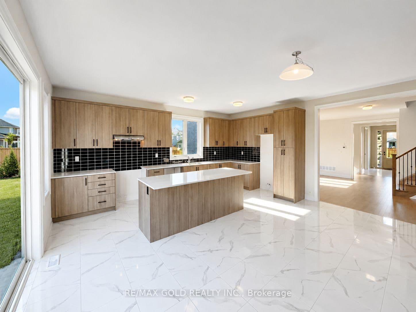 31 Dolomite Drive thumbnail 9