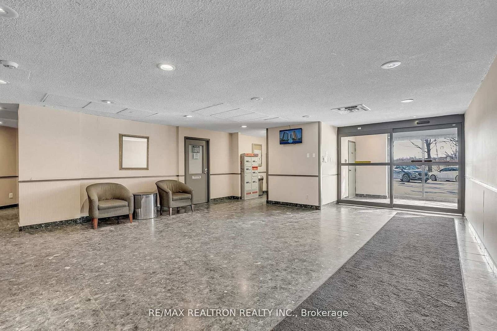 4185 Shipp Drive, Unit 1713 thumbnail 12
