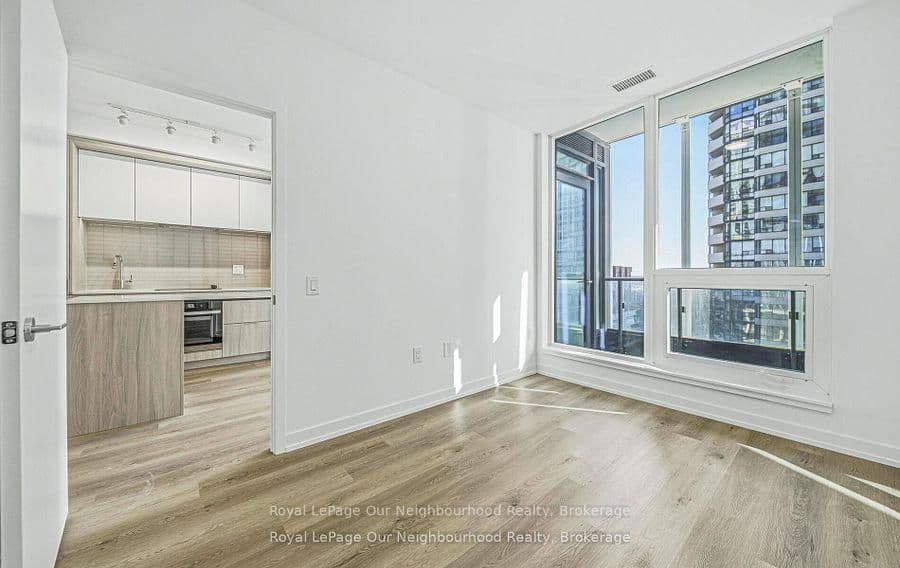 395 Square One Drive, Unit 412 thumbnail 11