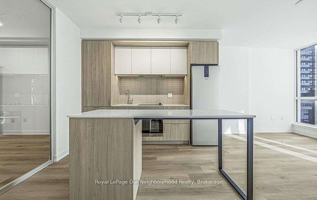 395 Square One Drive, Unit 412 thumbnail 4