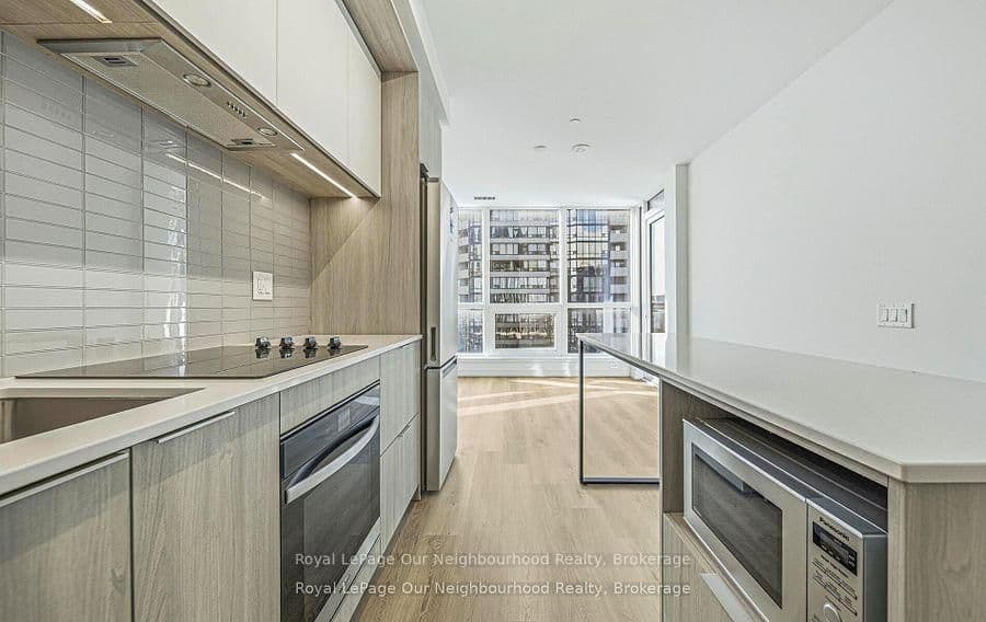 395 Square One Drive, Unit 412 thumbnail 5