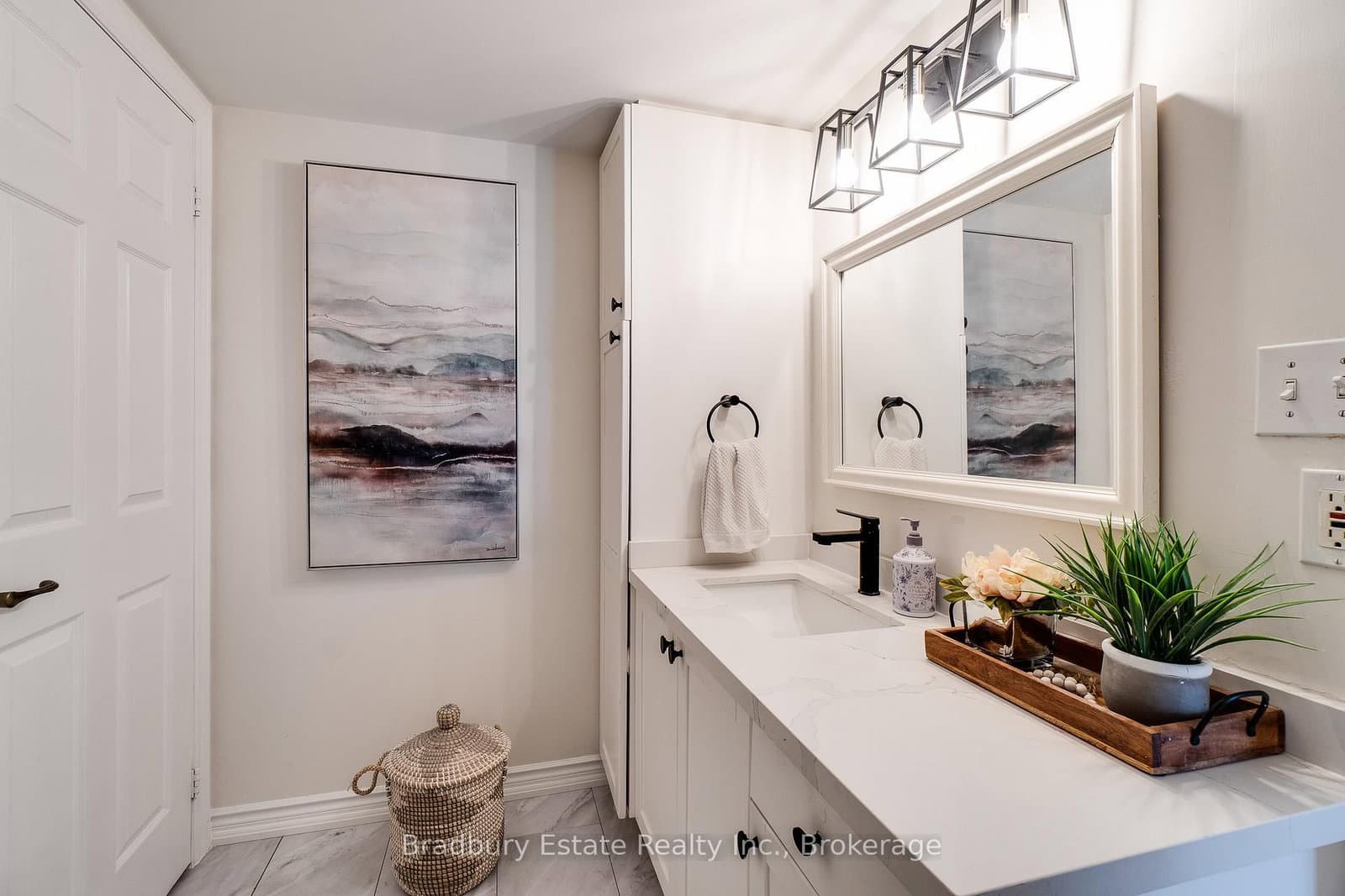 2045 Appleby Line, Unit 305 thumbnail 9