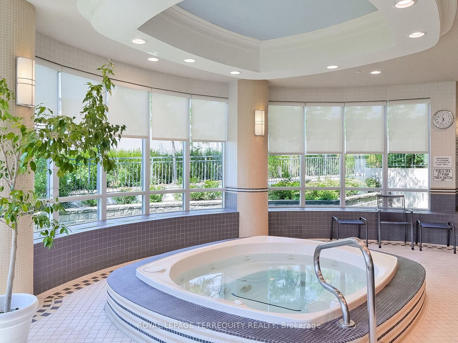 35 Viking Lane, Unit 2040 thumbnail 28
