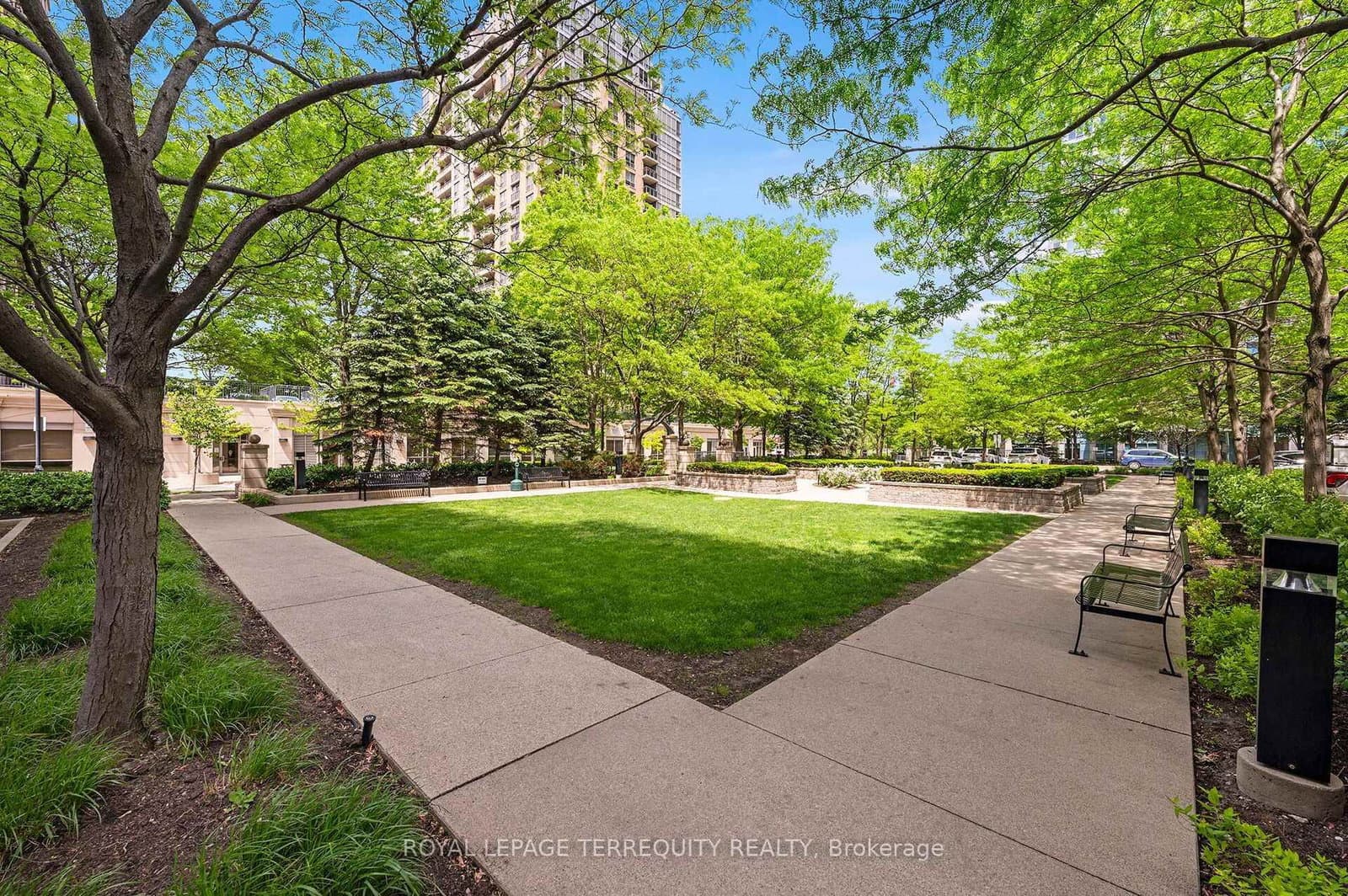 35 Viking Lane, Unit 2040 thumbnail 40