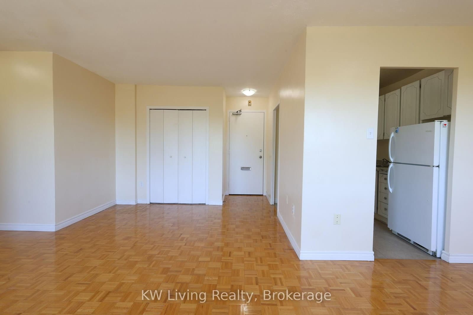 480 Lakeshore Road E, Unit 506 thumbnail 5