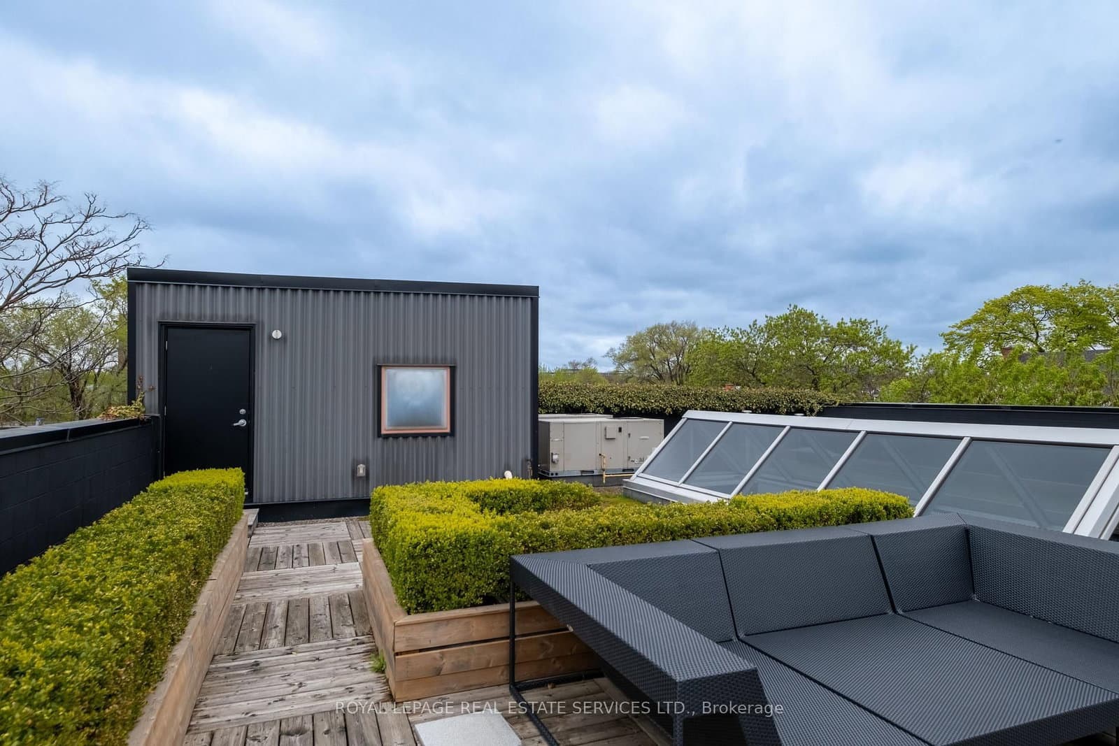 1 Roof Garden Lane thumbnail 35