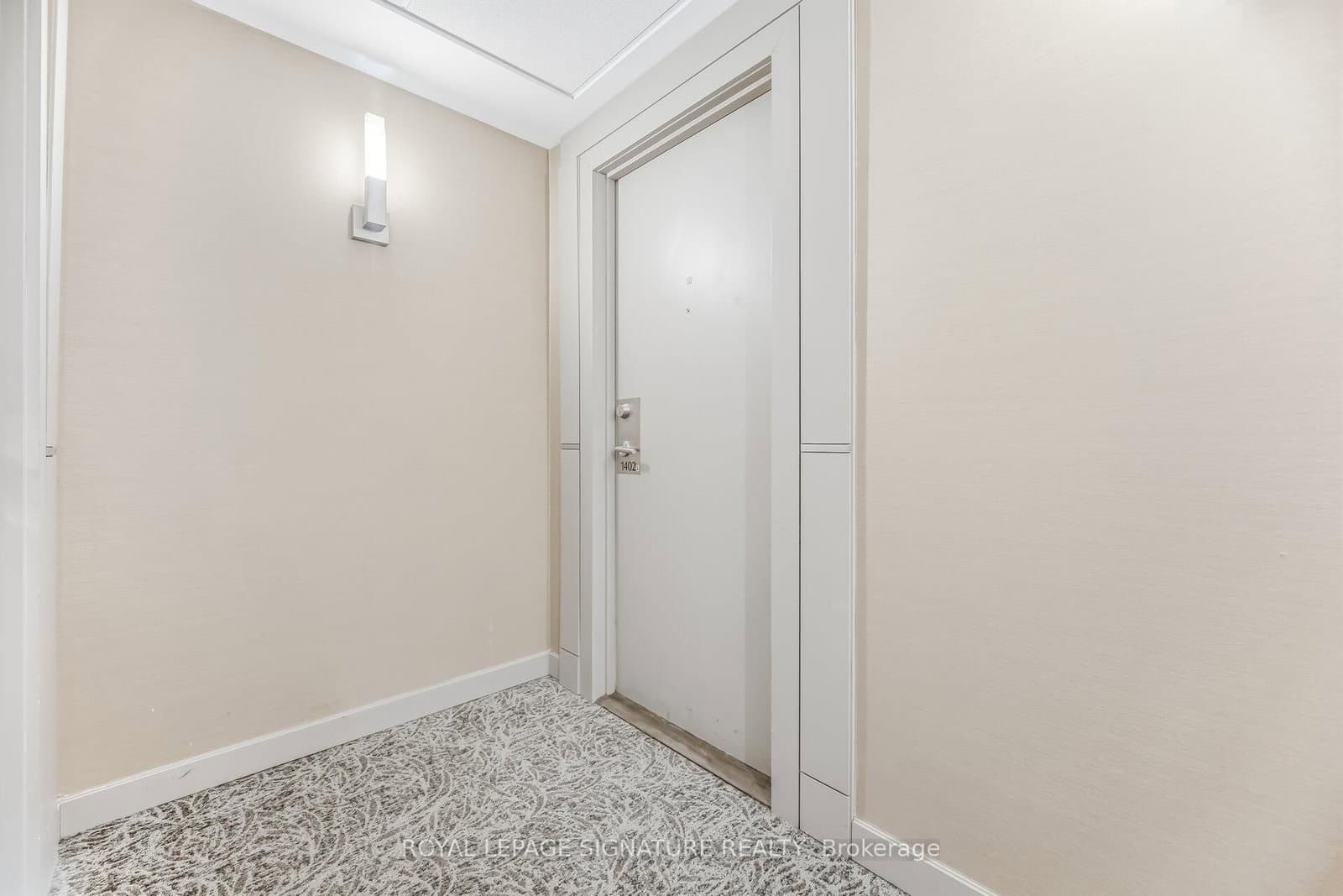330 Burnhamthorpe Road W, Unit 1402 thumbnail 8