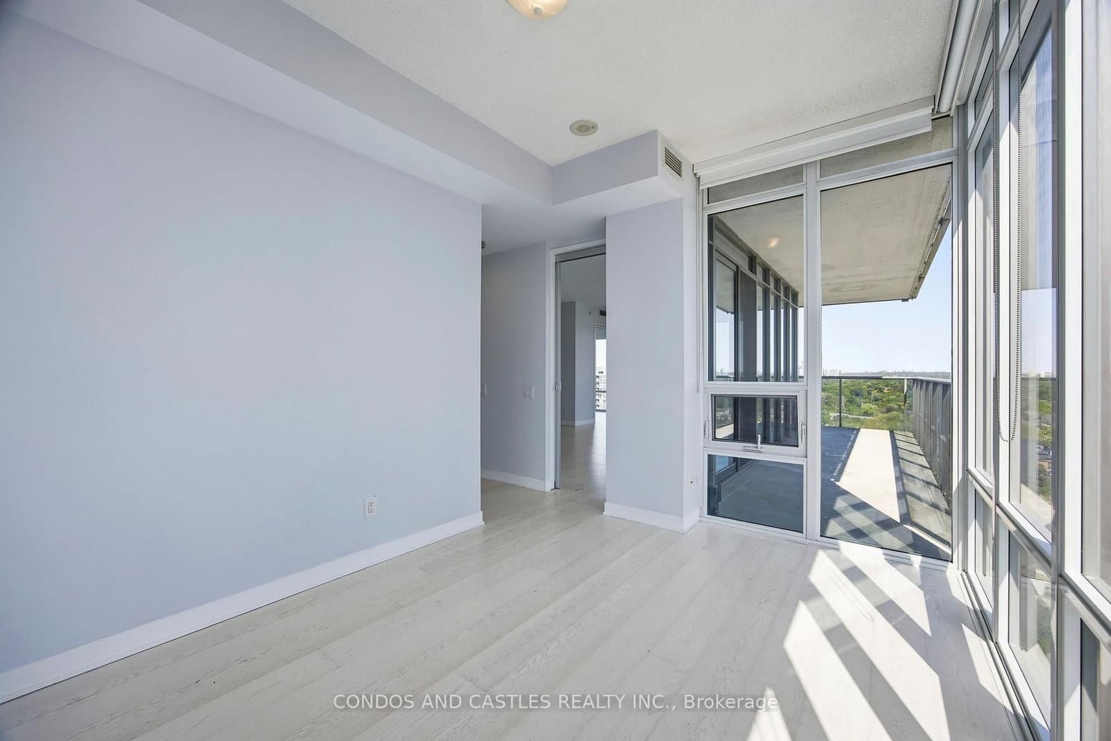 88 Park Lawn Road, Unit 2611 thumbnail 23
