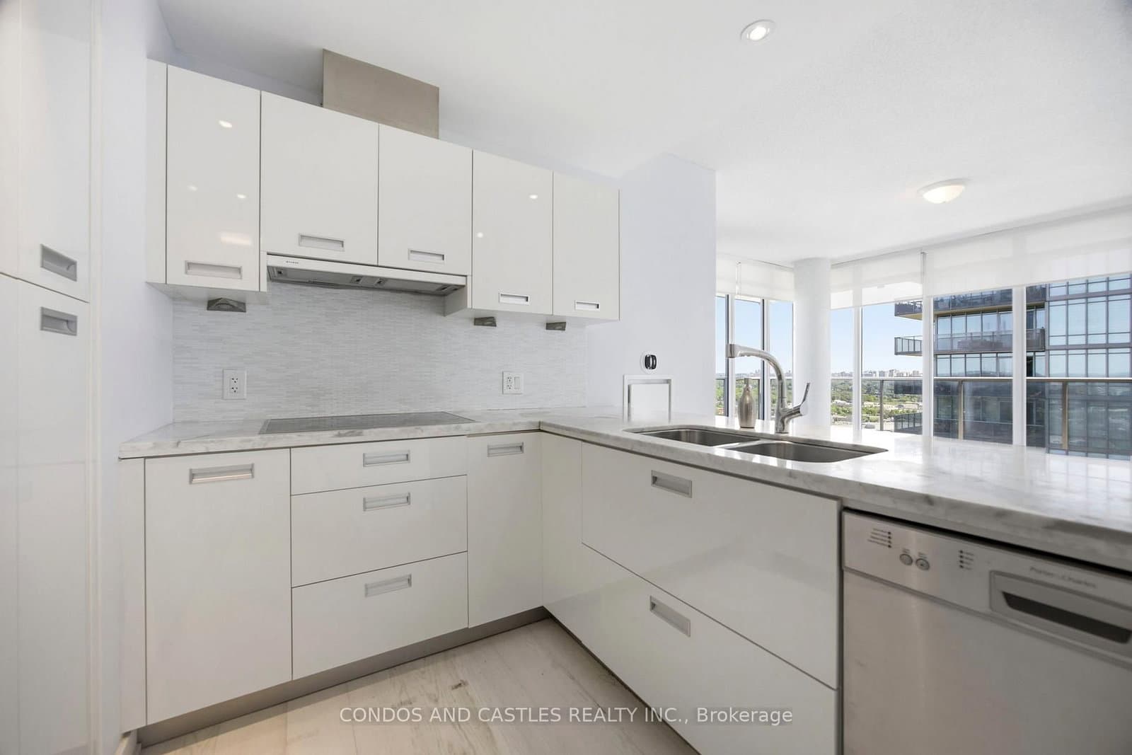 88 Park Lawn Road, Unit 2611 thumbnail 30