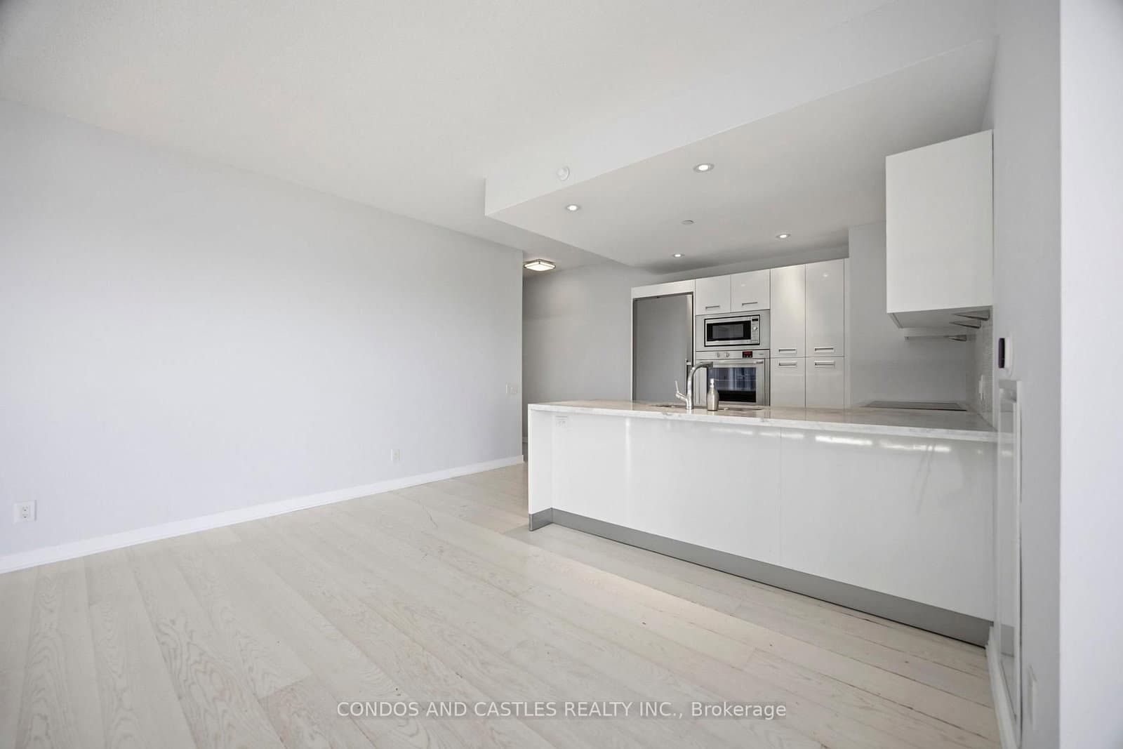 88 Park Lawn Road, Unit 2611 thumbnail 32