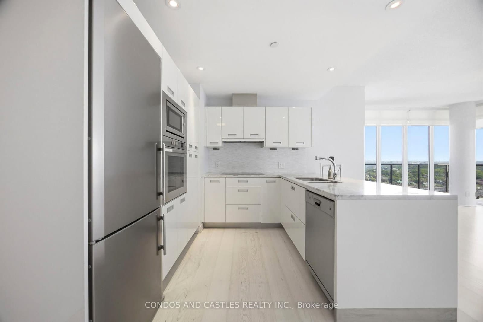 88 Park Lawn Road, Unit 2611 thumbnail 34