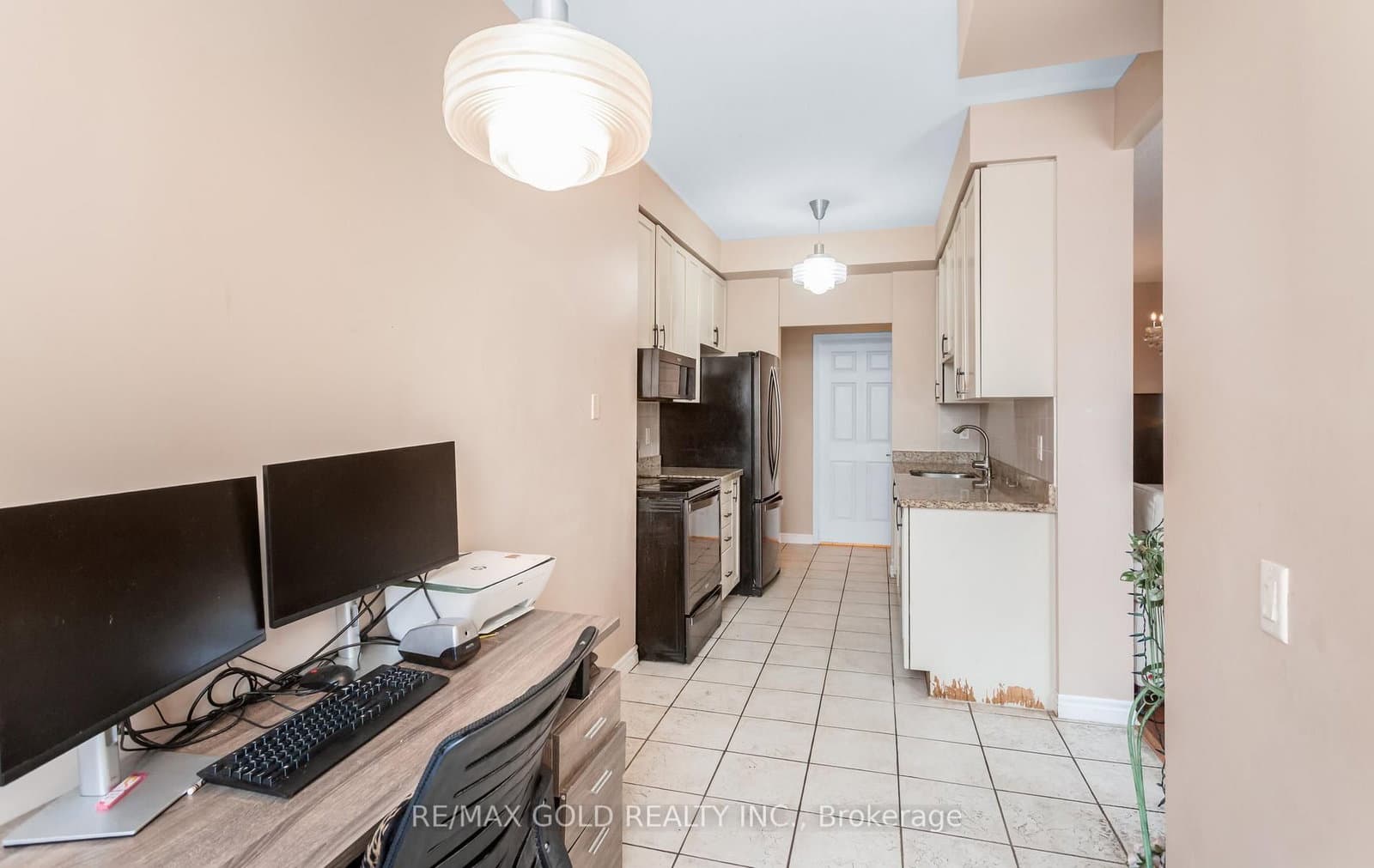 25 Kingsbridge Grdn Circle, Unit 224 thumbnail 17