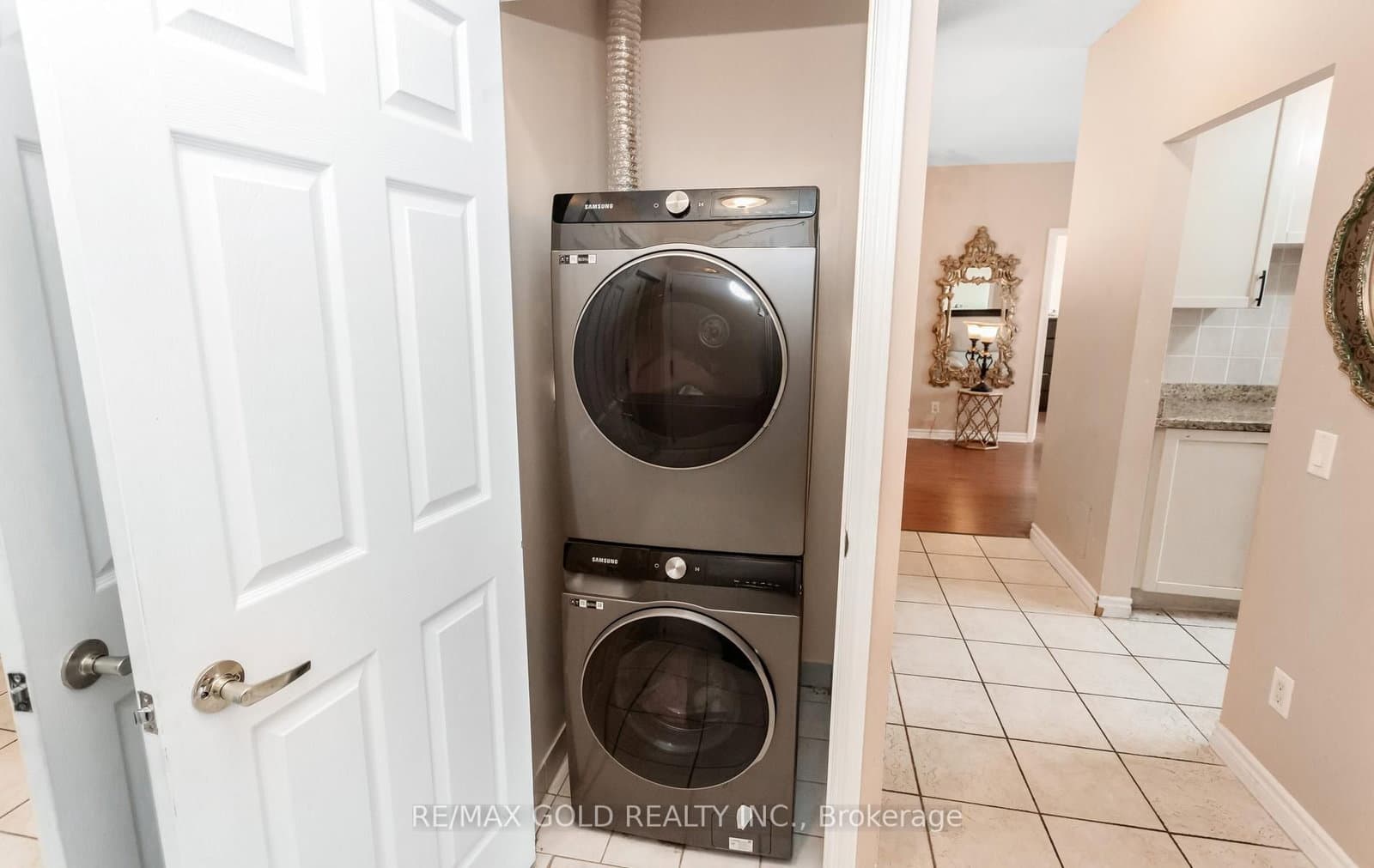 25 Kingsbridge Grdn Circle, Unit 224 thumbnail 27