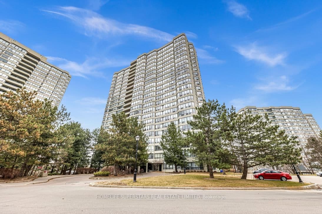 24 Hanover Road, Unit 907 - Image 1