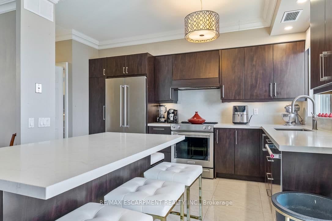 35 Kingsbridge Garden Circle, Unit 2706 thumbnail 21