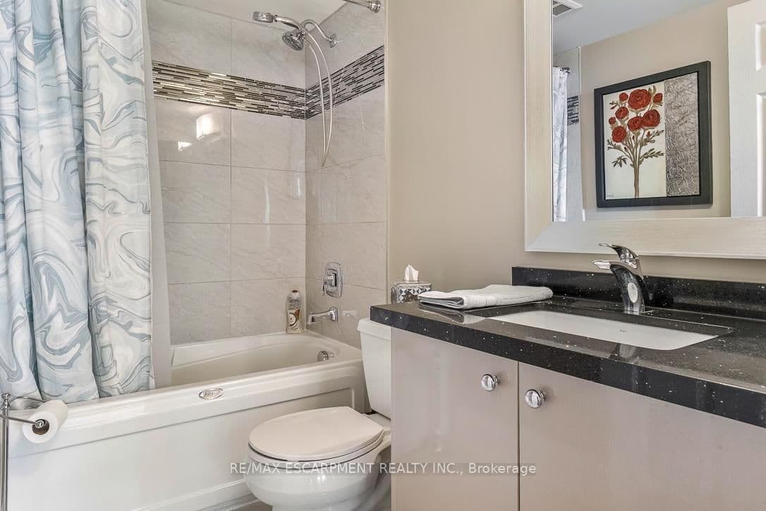 35 Kingsbridge Garden Circle, Unit 2706 thumbnail 38