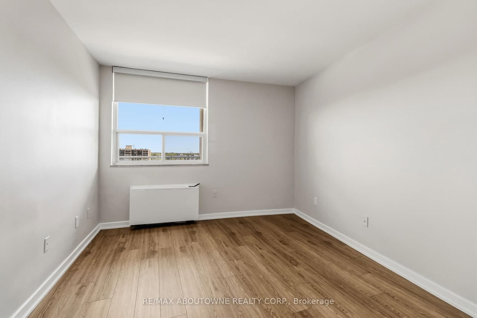 125 Forsythe Street, Unit 1201 thumbnail 20