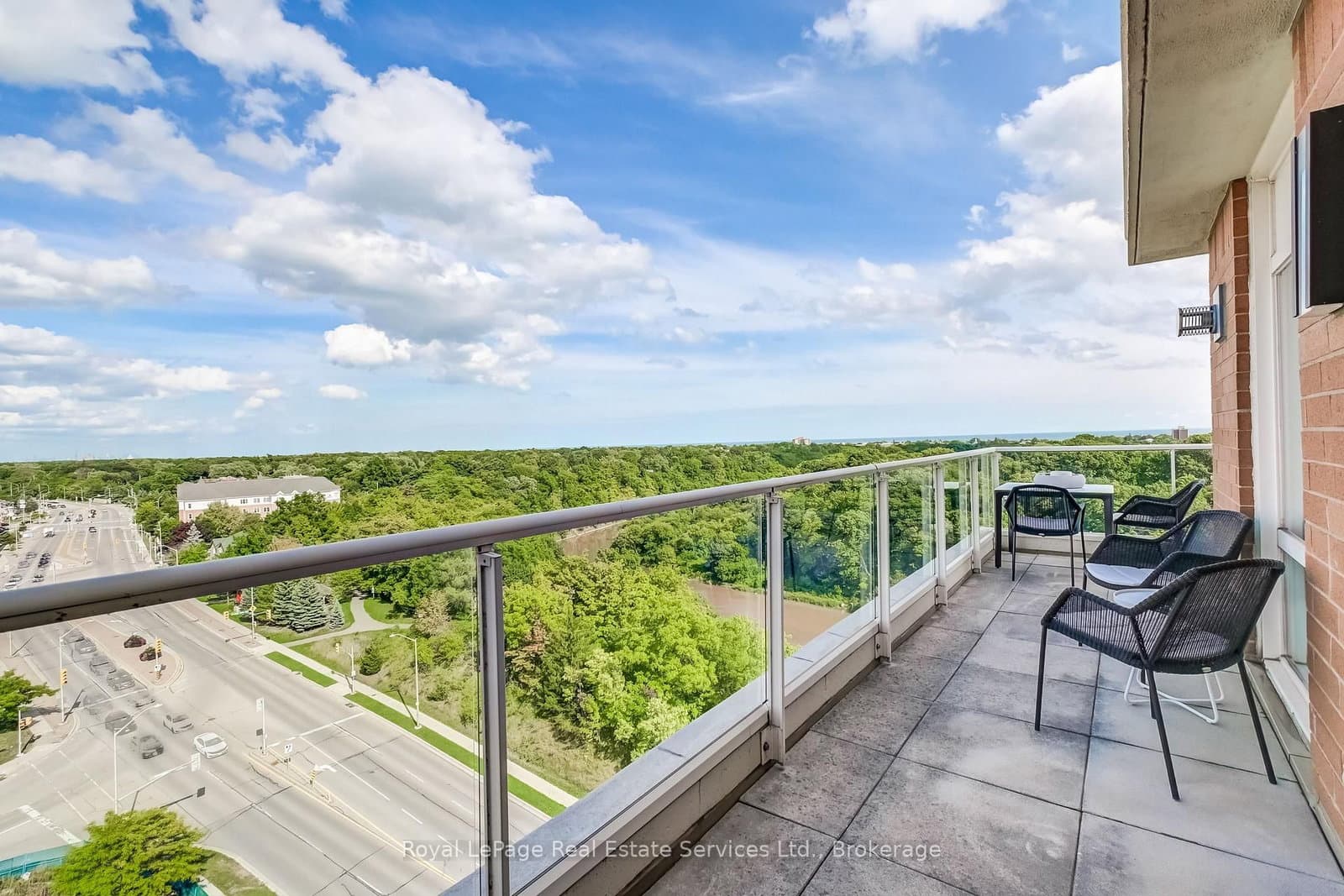 60 Old Mill Road, Unit PH1 thumbnail 41