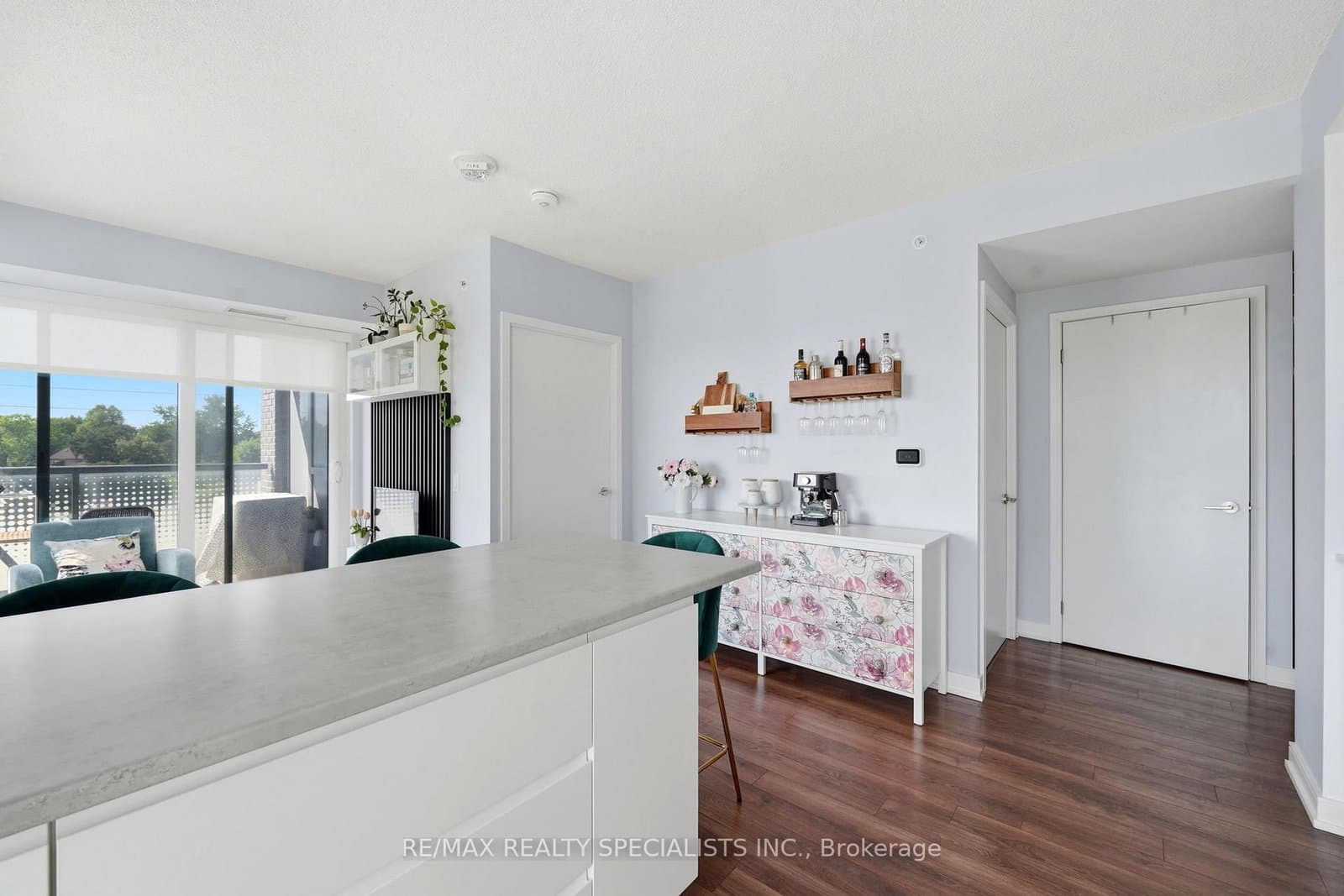 30 Samuel Wood Way, Unit 303 thumbnail 18