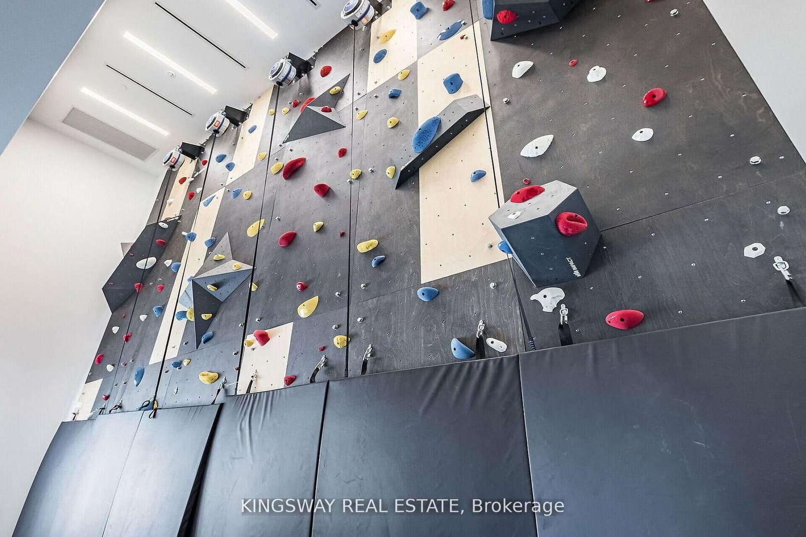 4065 Confederation Parkway, Unit 1410 thumbnail 17